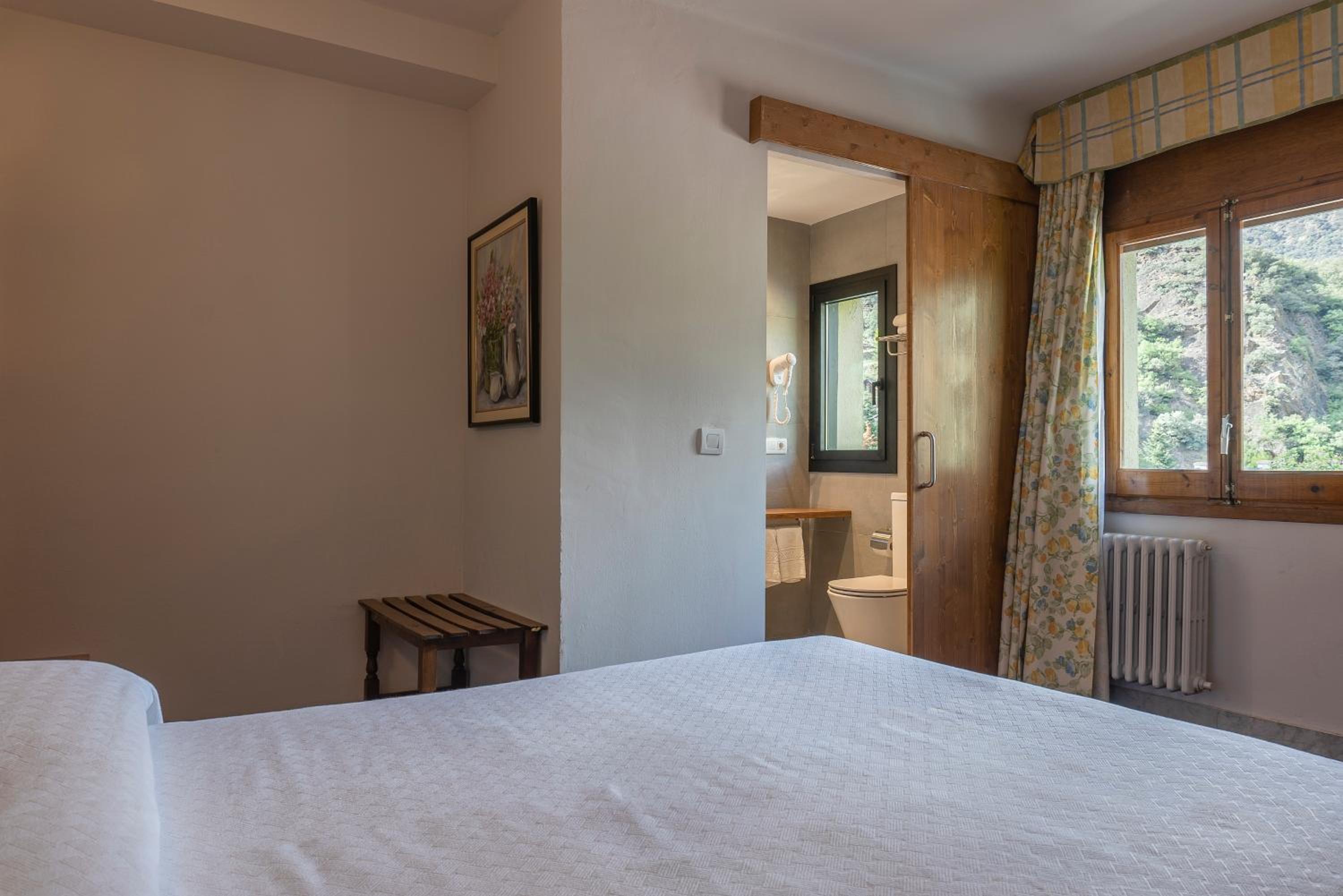 Double or Twin Room photo 2