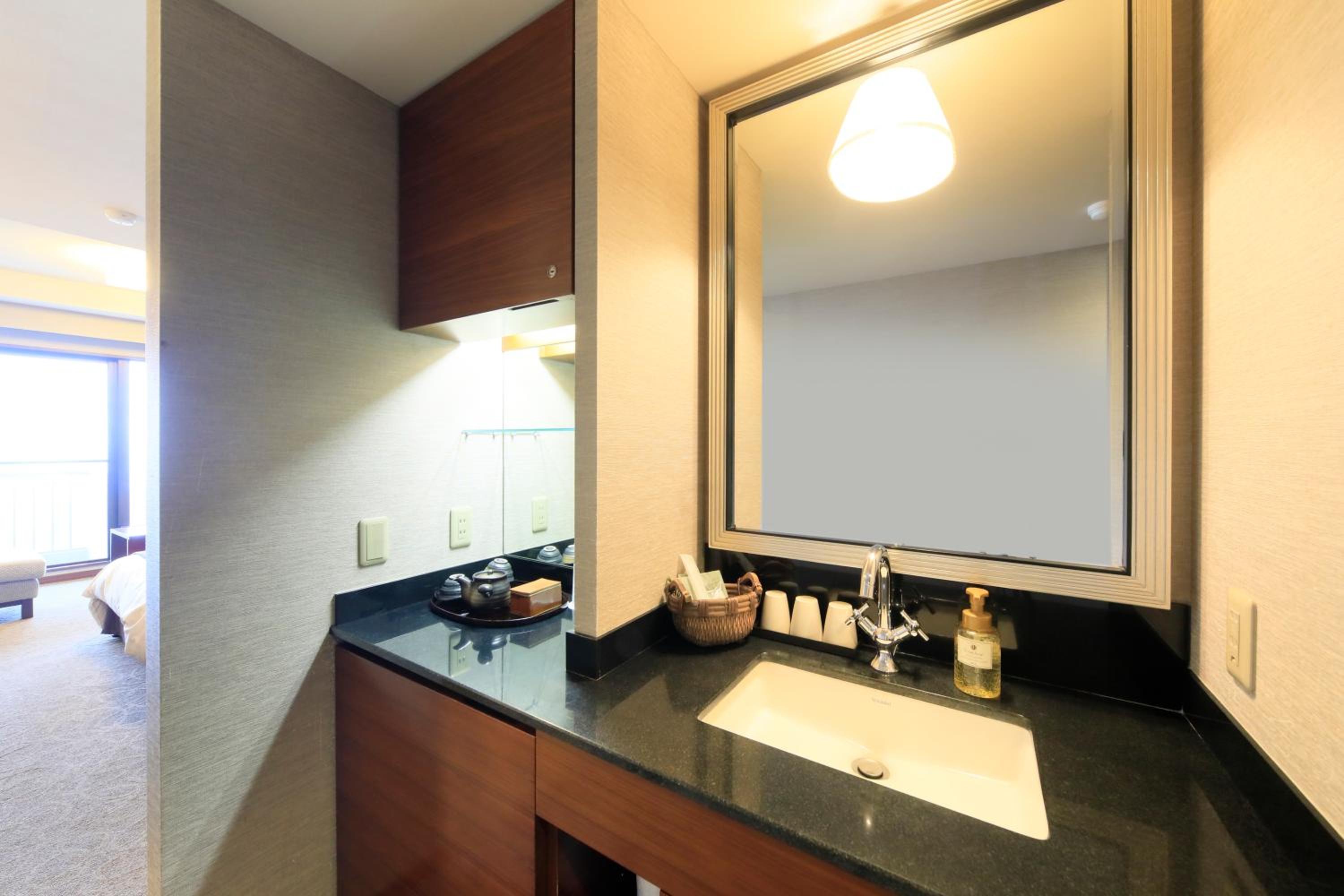 Standard Twin Room - Non-Smoking - Photo 5