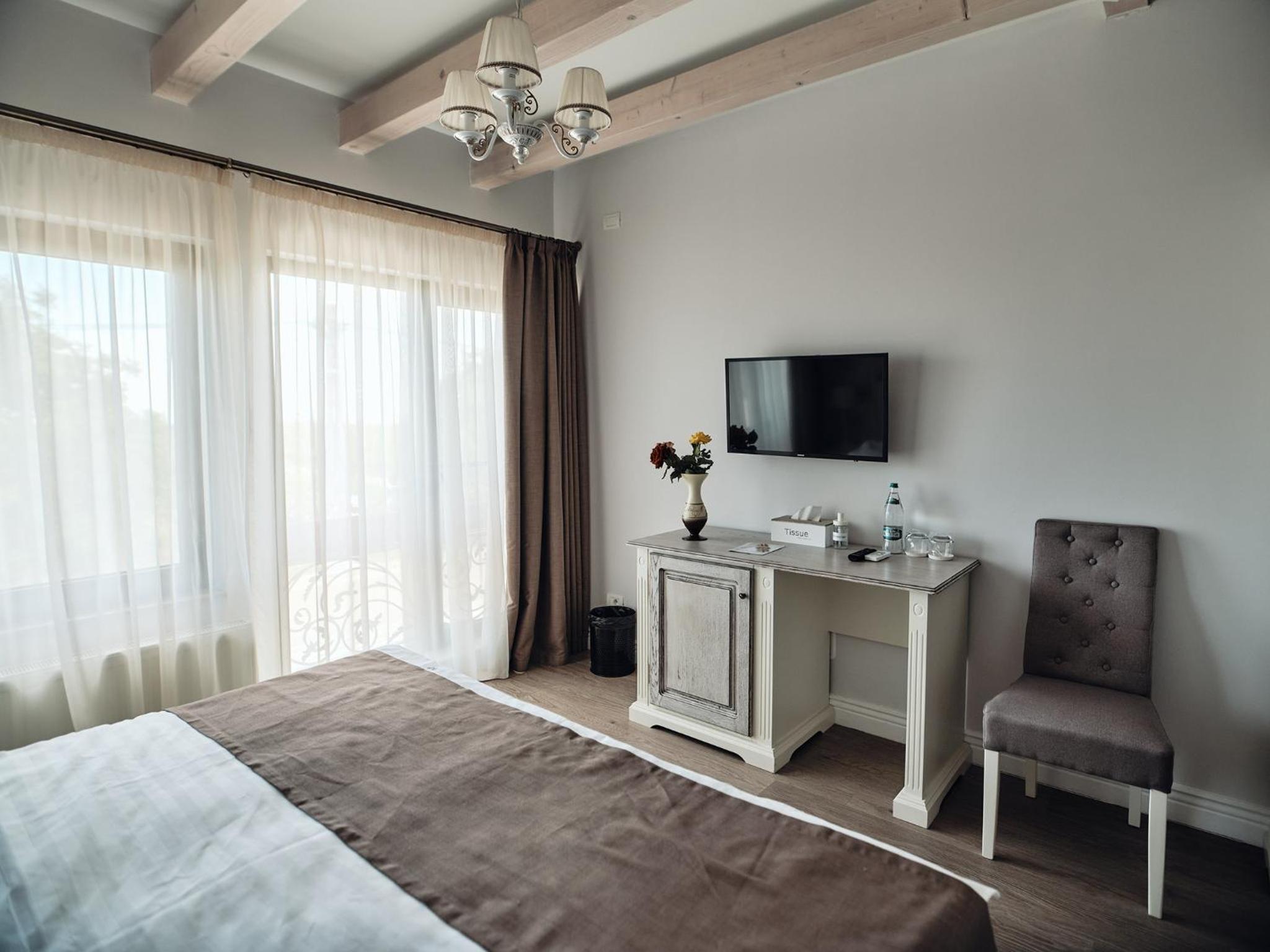 Standard Double Room photo 3