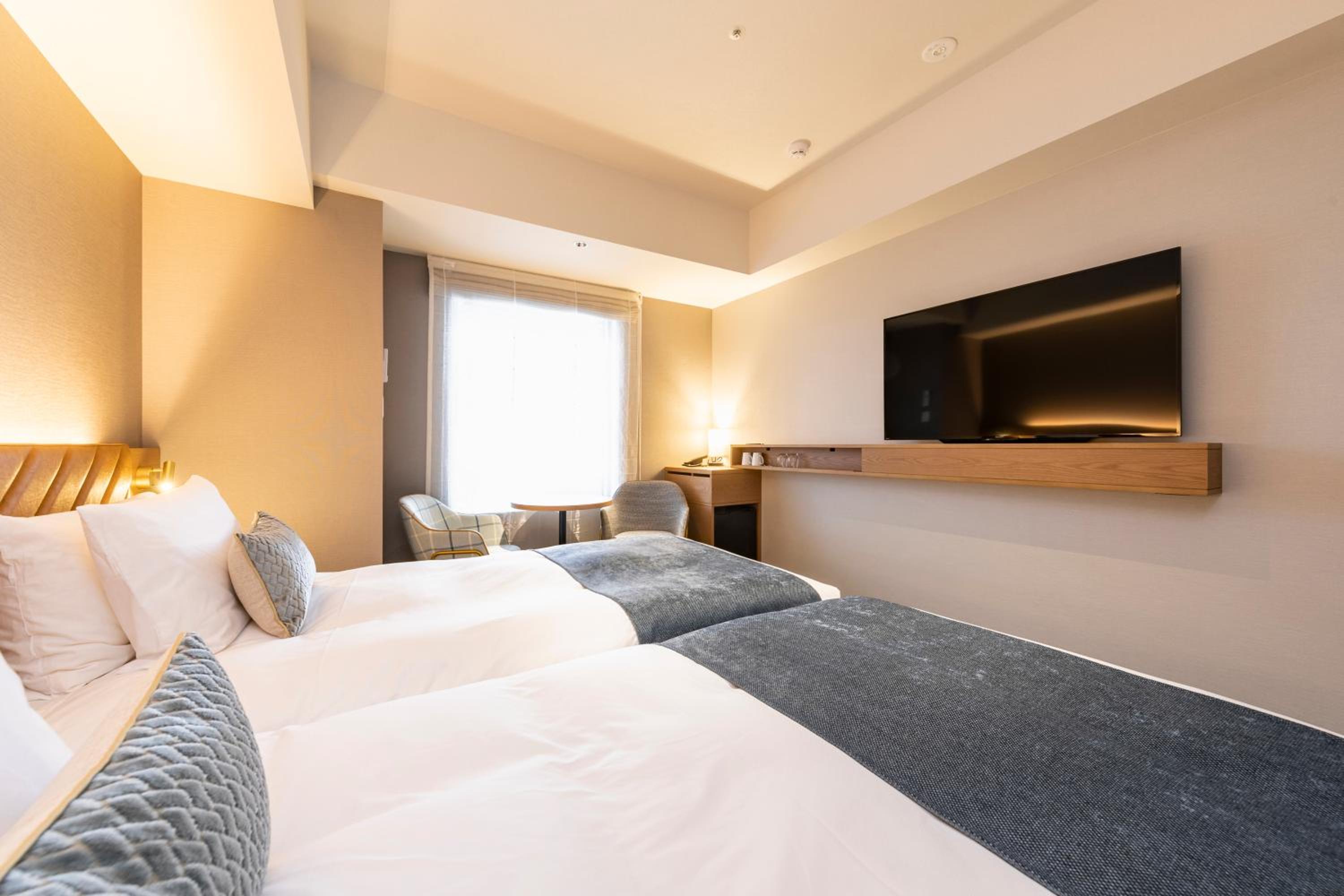 Hollywood Twin Room (2 Adults) - Non-Smoking - Photo 12