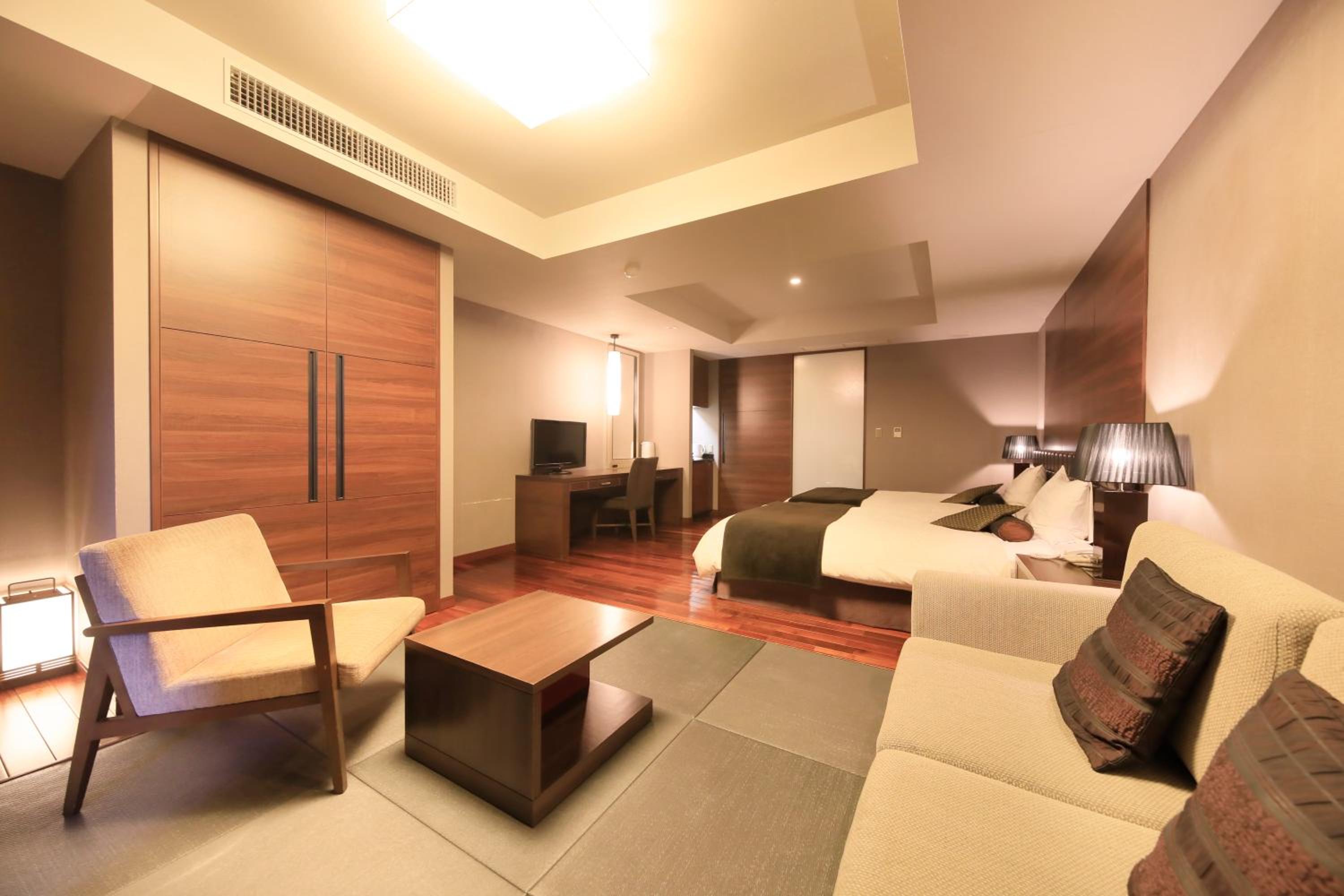 Deluxe Twin Room - Photo 3