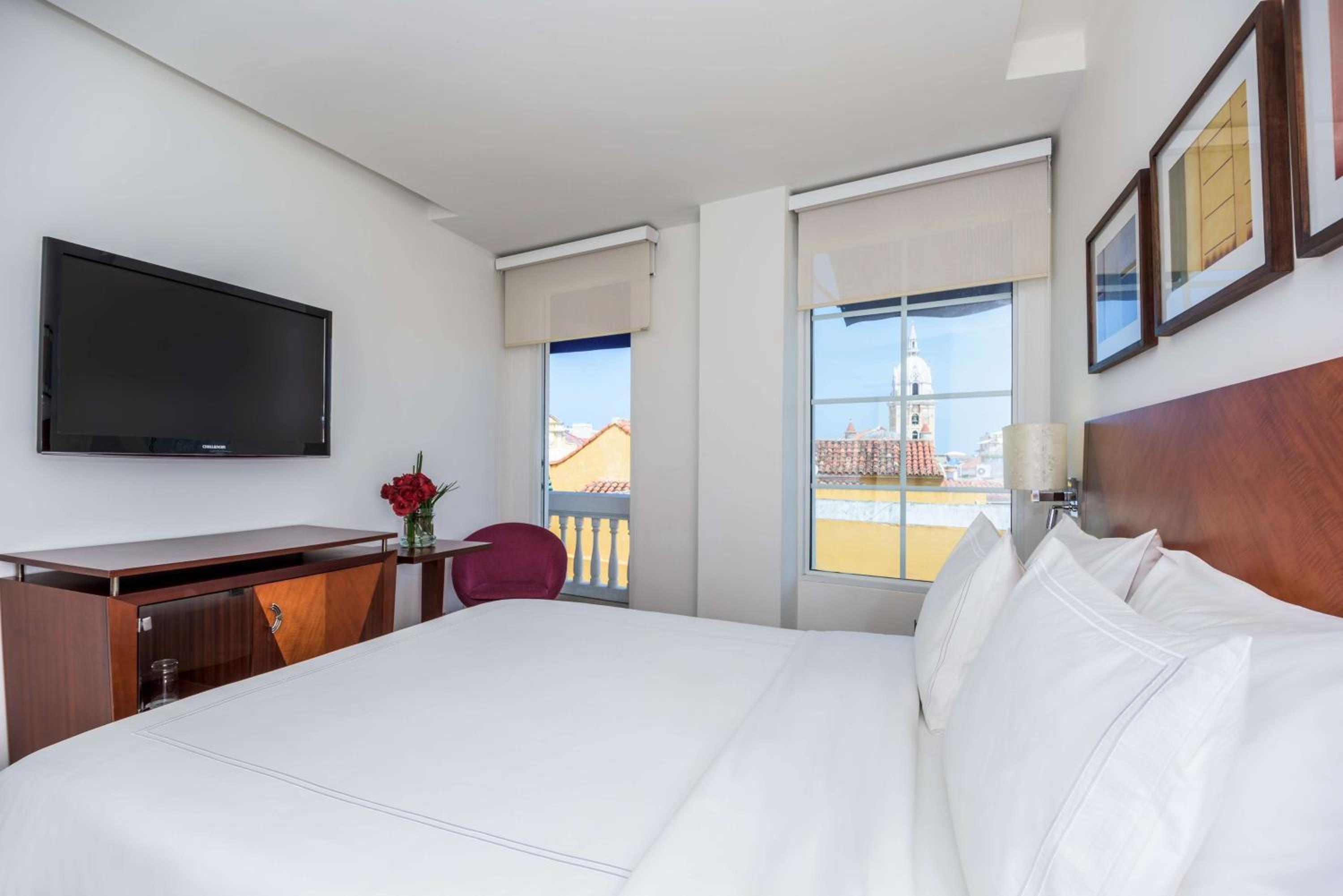 Superior Double Room with View - Photo 1
