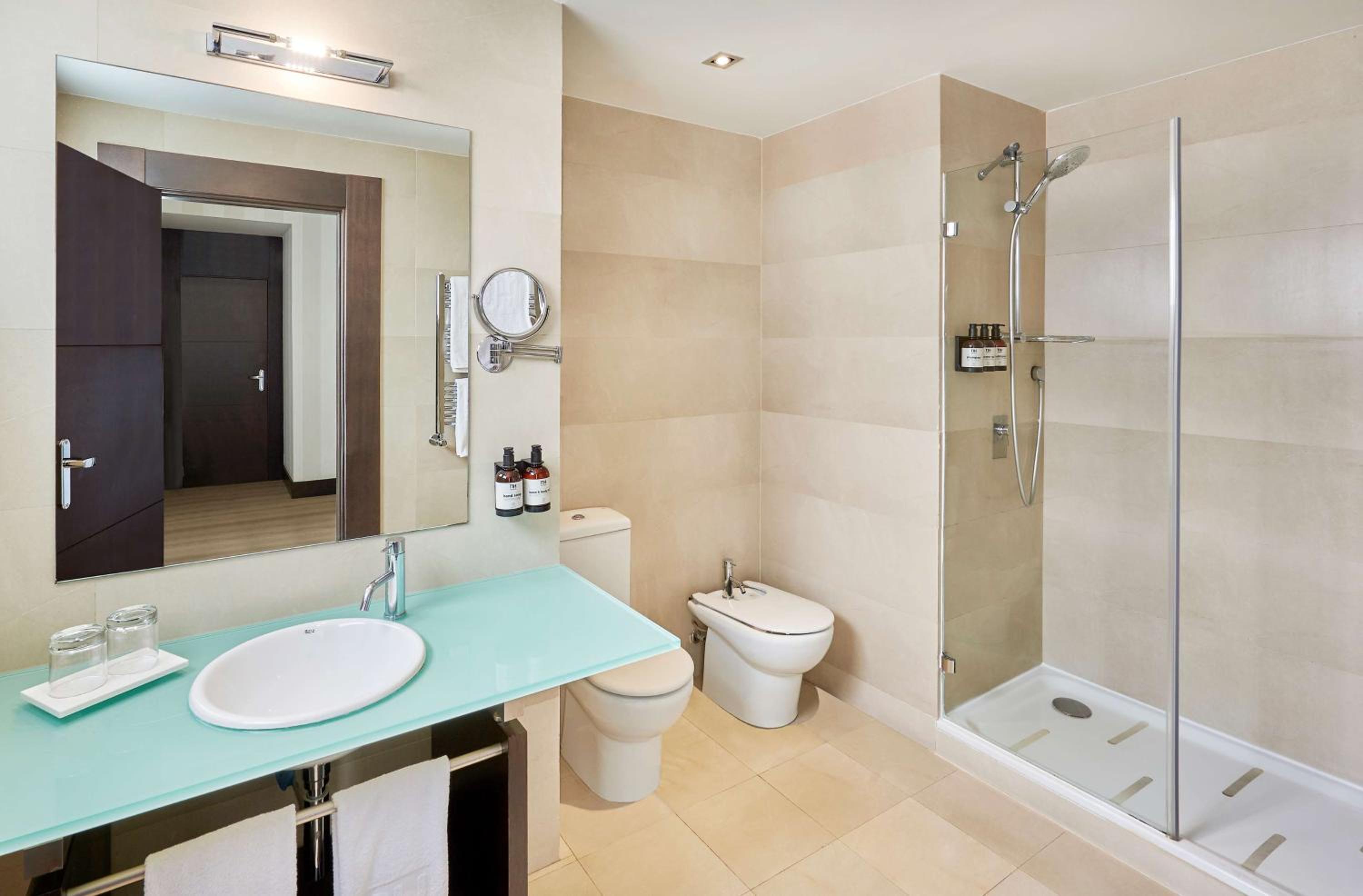 Superior Twin Room photo 3