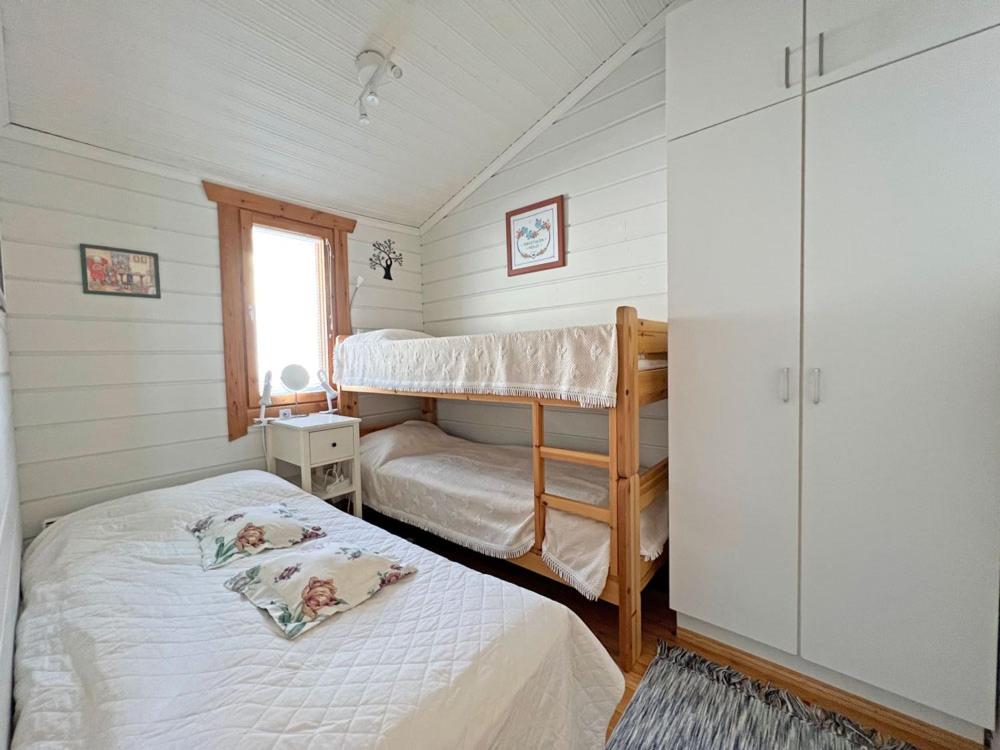 Two-Bedroom Apartment - Photo 22