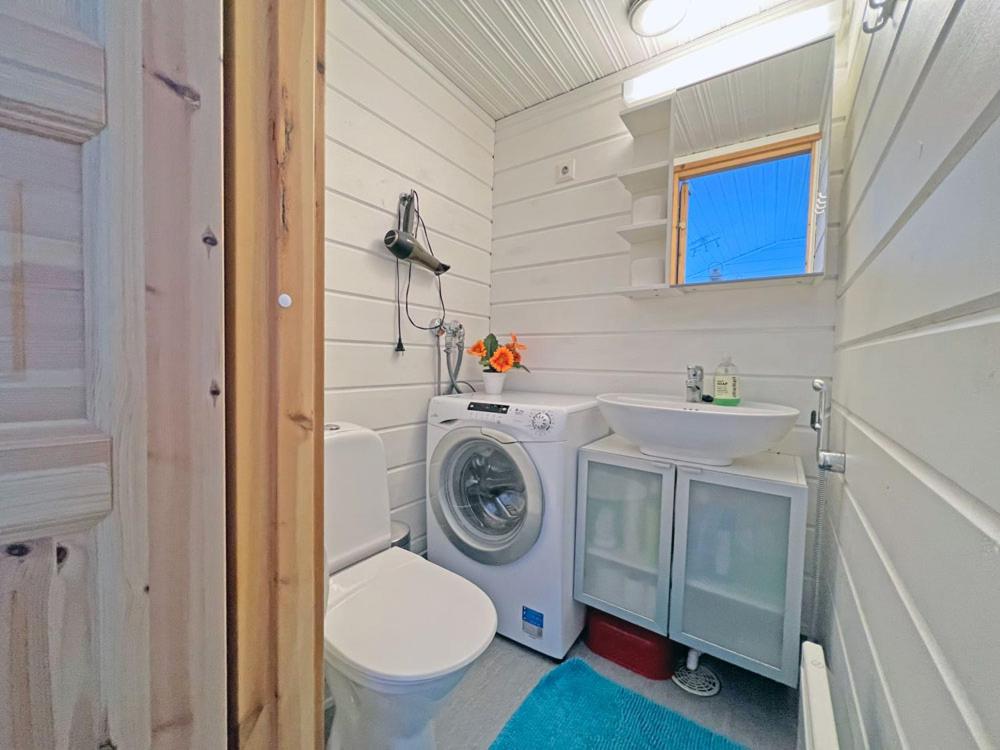 Two-Bedroom Apartment - Photo 18