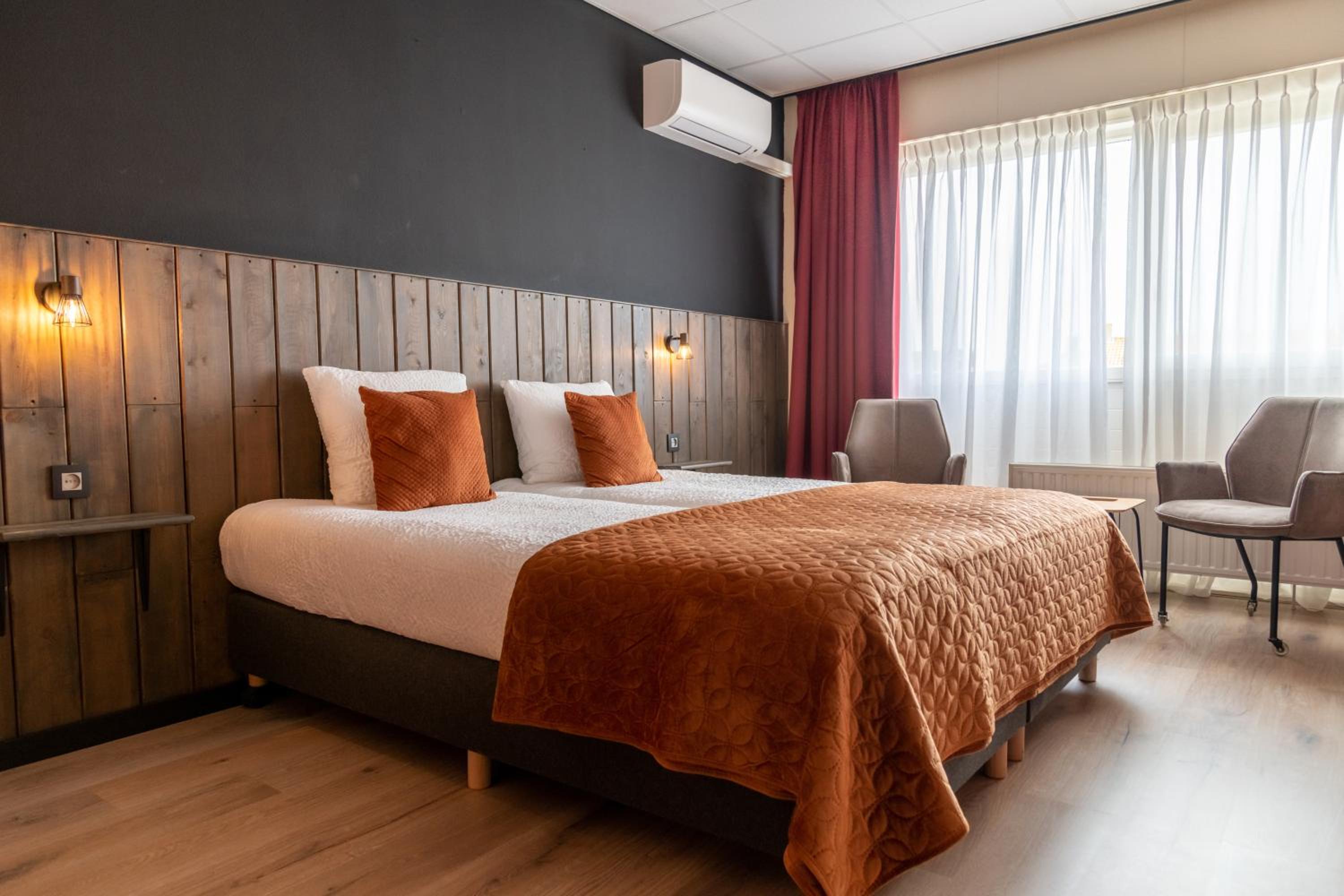 Double Room with Two Double Beds