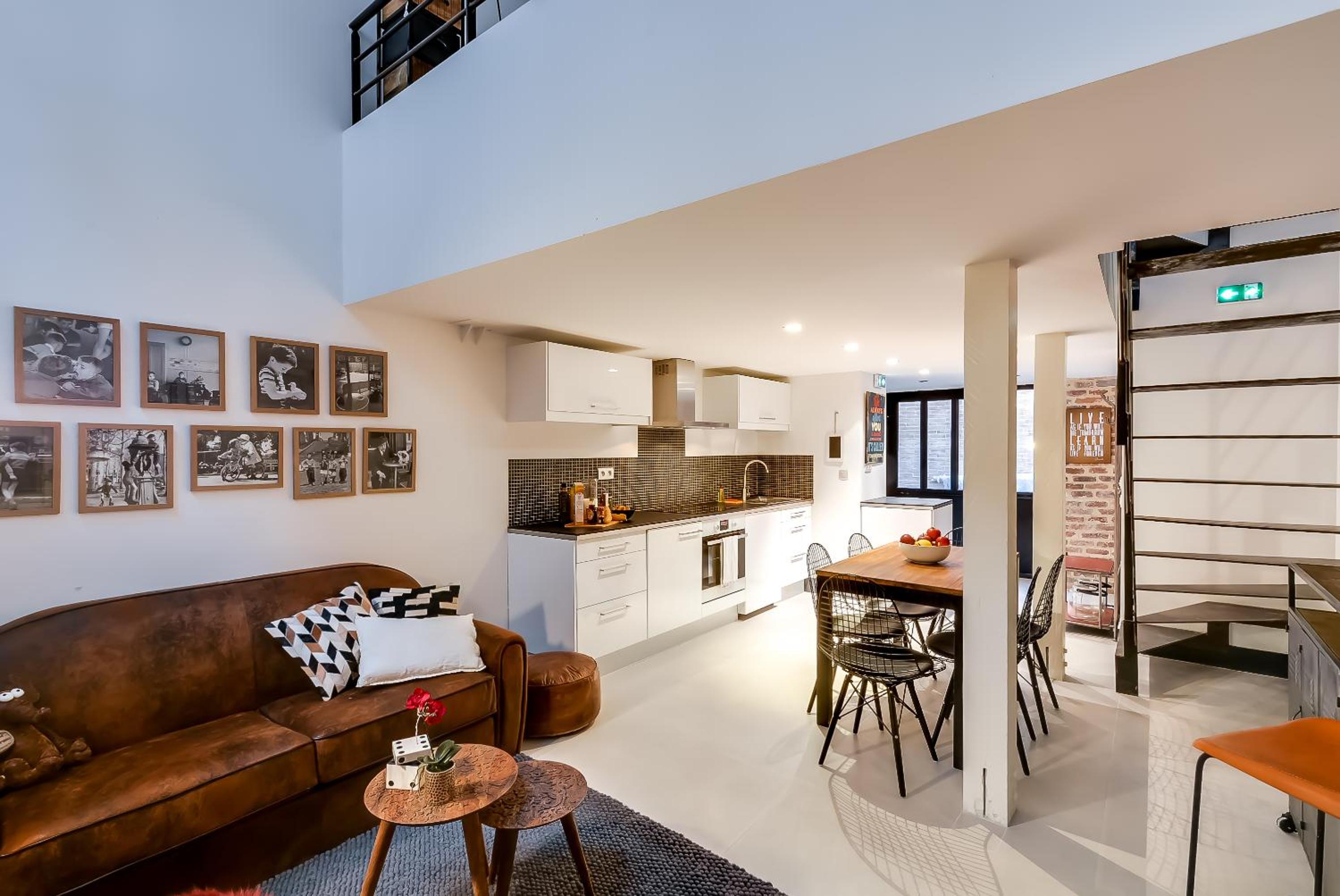 Two-Bedroom Apartment (8 Adults) photo 2