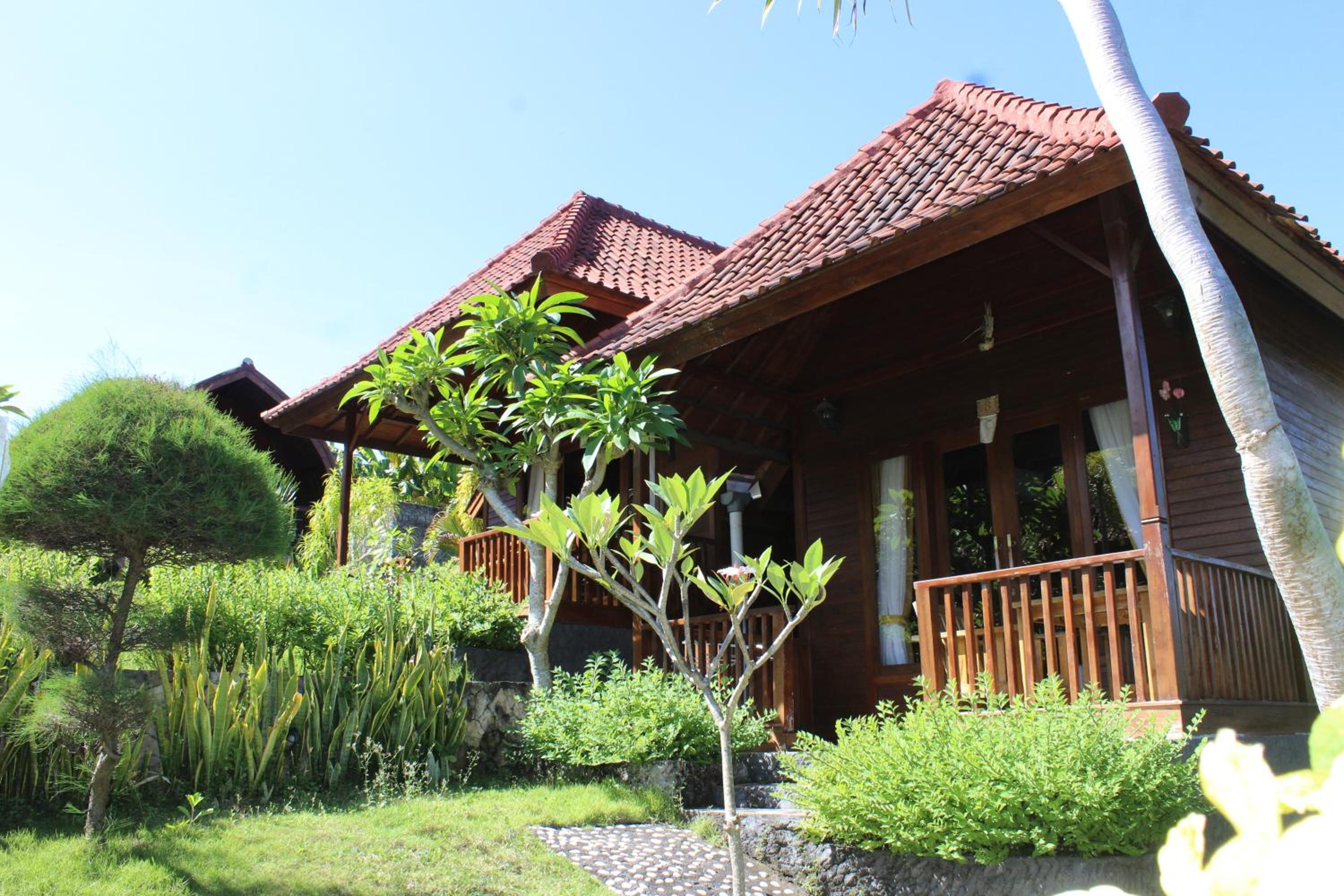 Deluxe Bungalow with Garden View photo 3