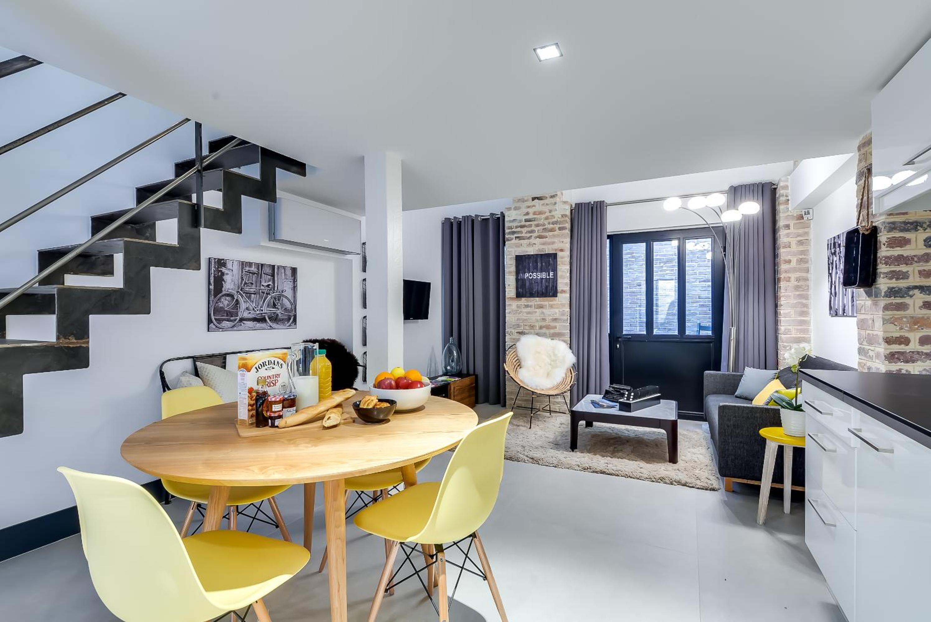 Two-Bedroom Apartment (6 Adults) photo 2