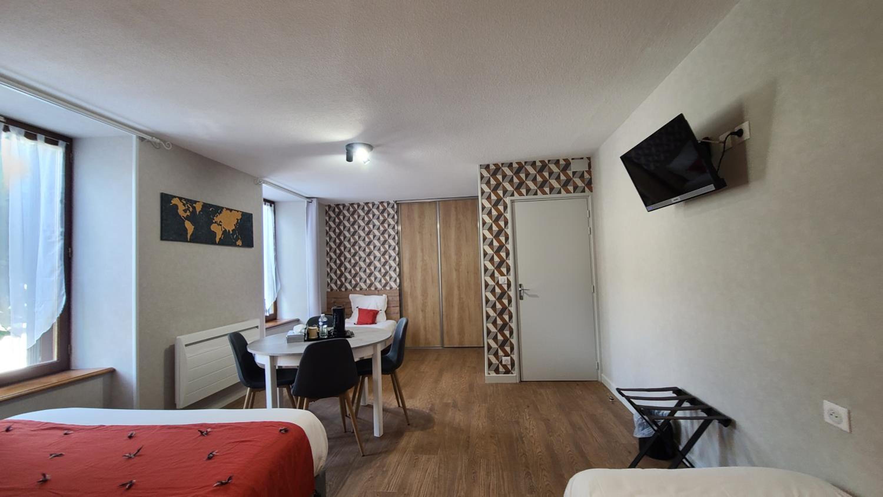 Family Room photo 2
