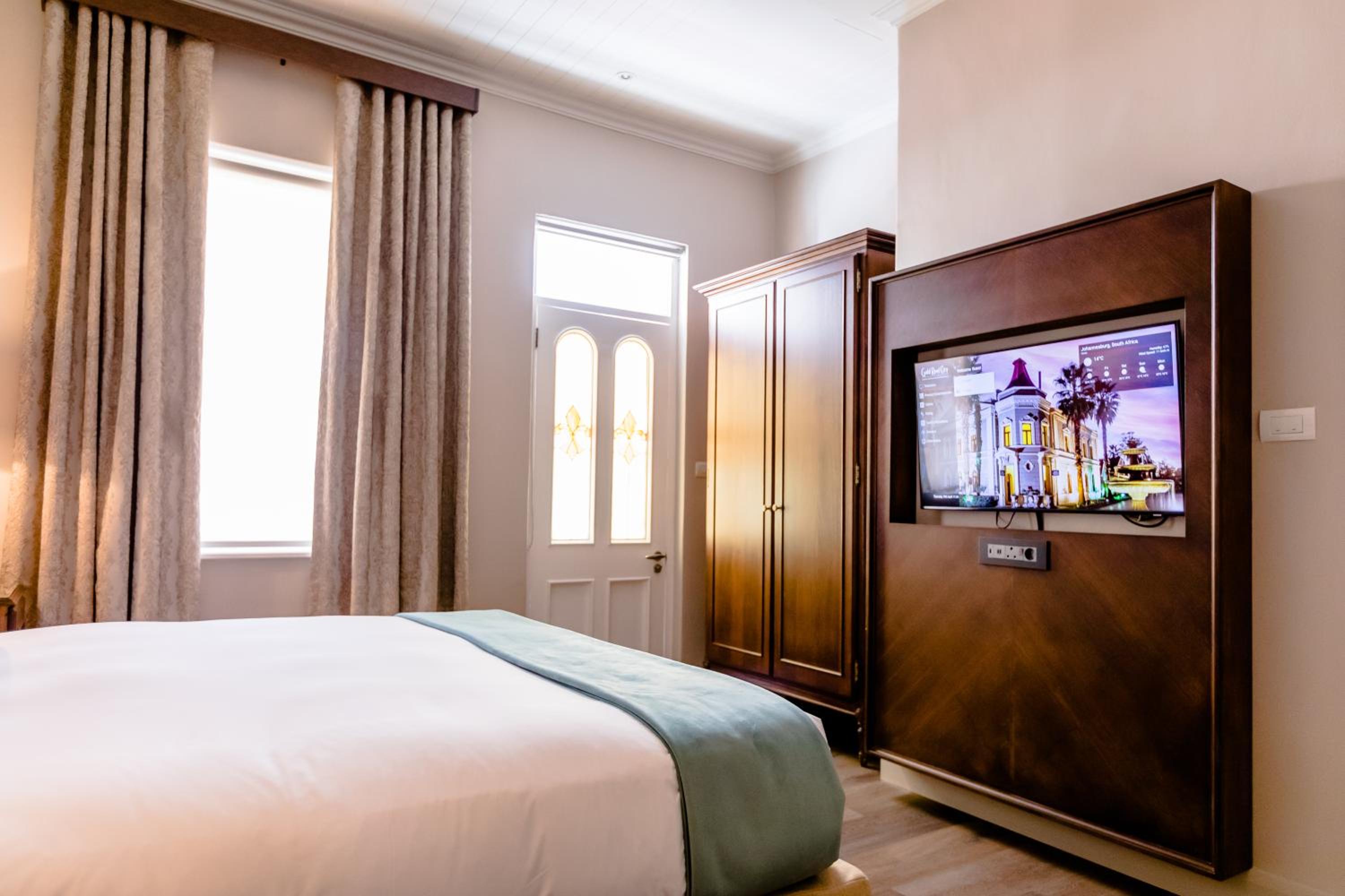 Family Suite photo 2