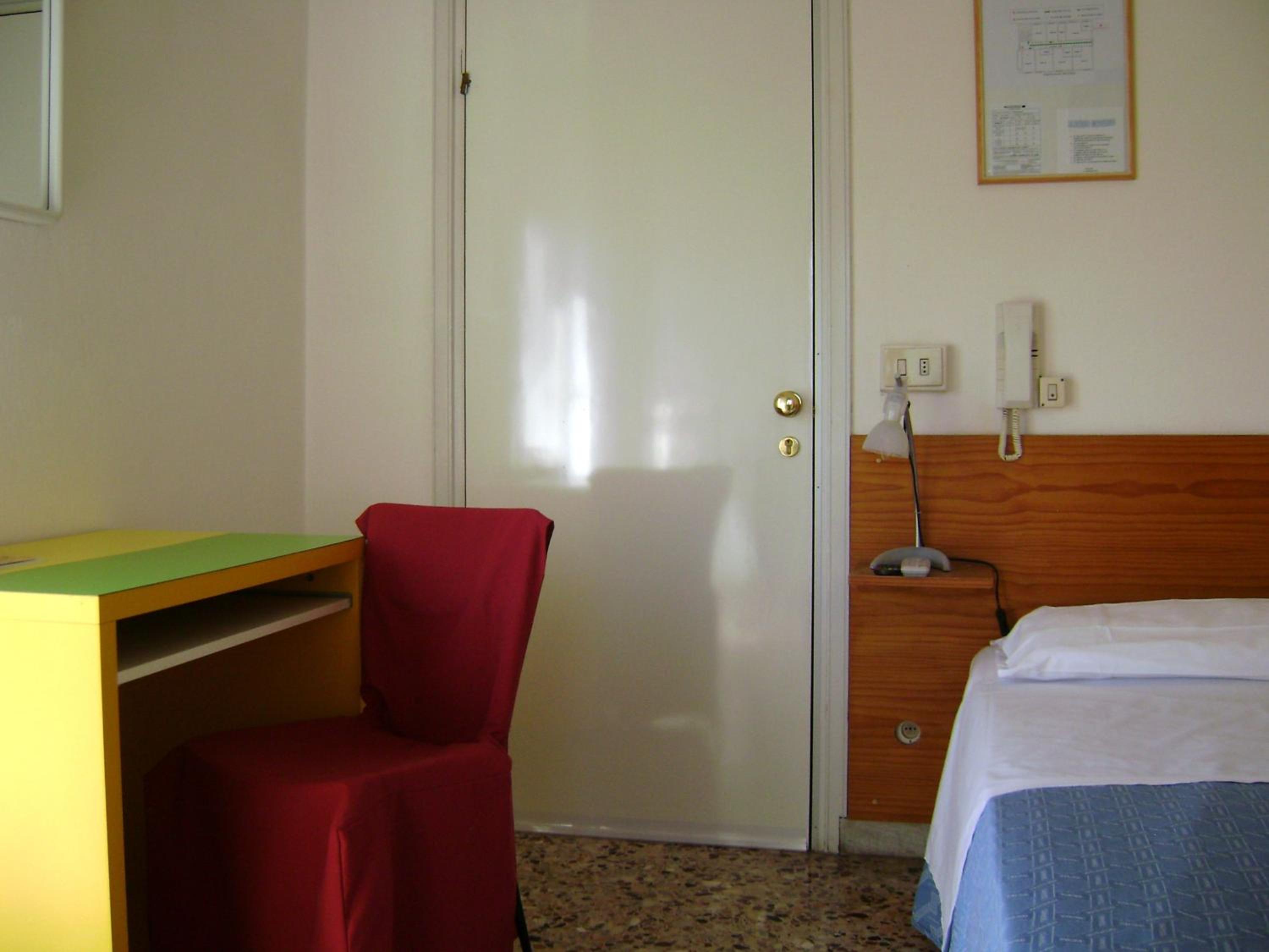 Single Room with Private Bathroom