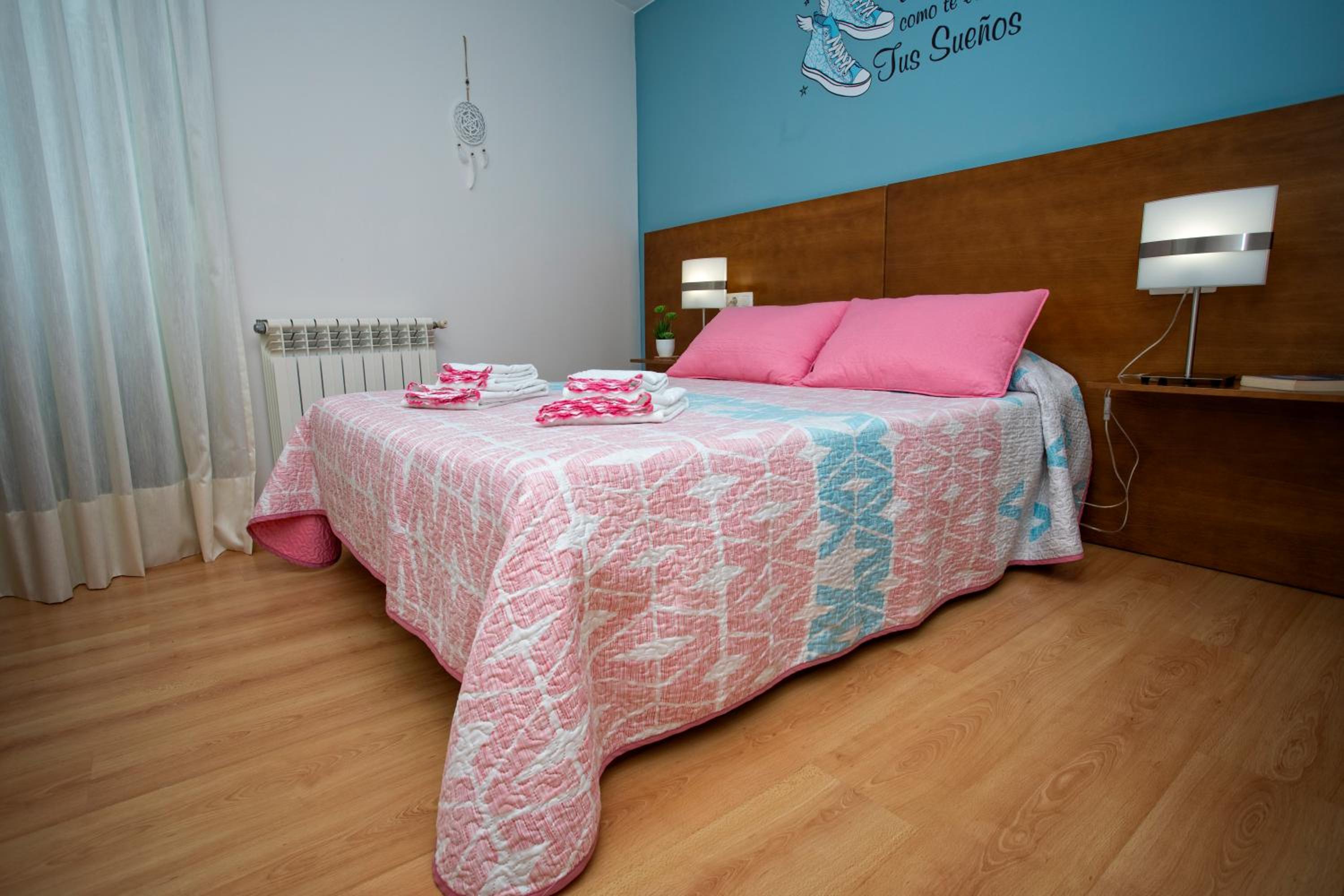 Double or Twin Room photo 3