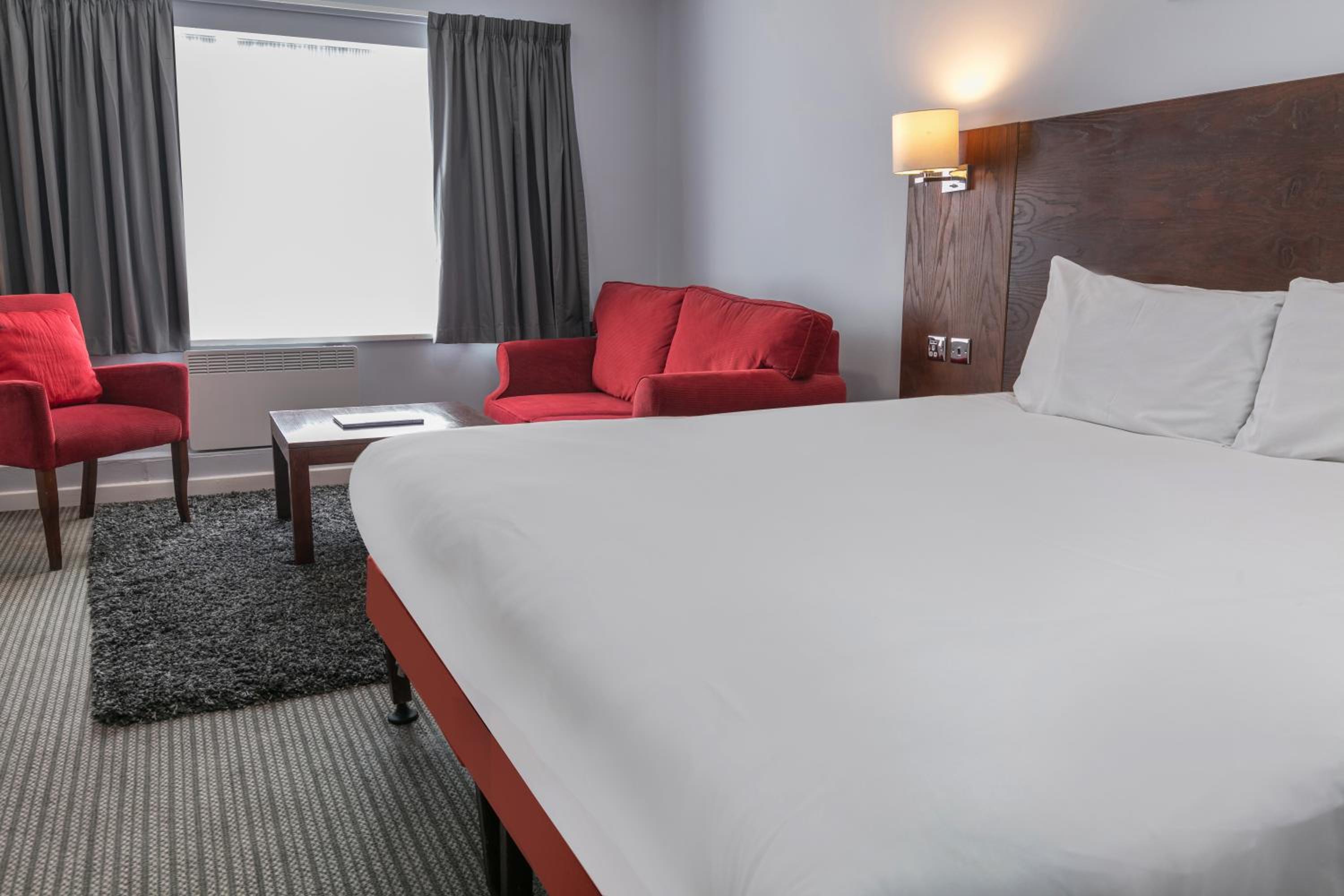 Executive Double Room with Sofa Bed - Photo 1