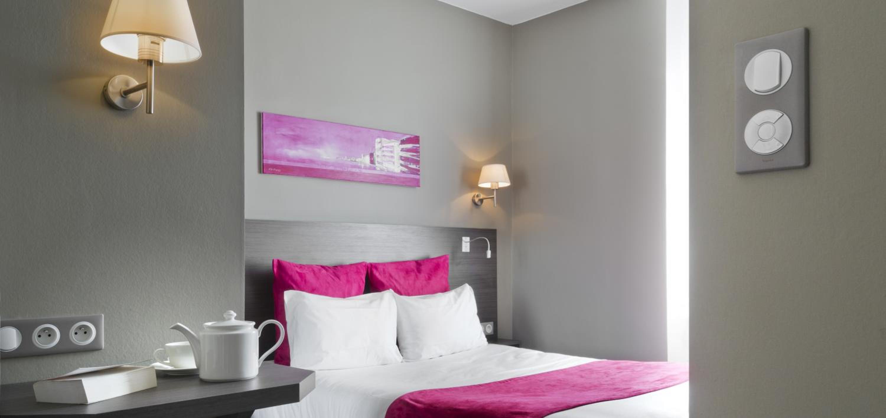 Classic Double Room - Photo 12