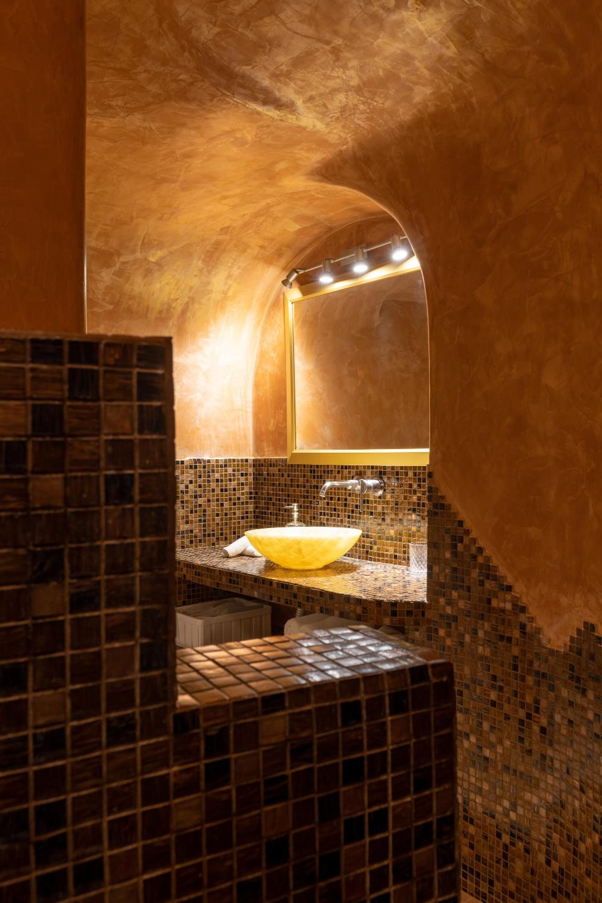 Golden Echo Suite - Photo 2
