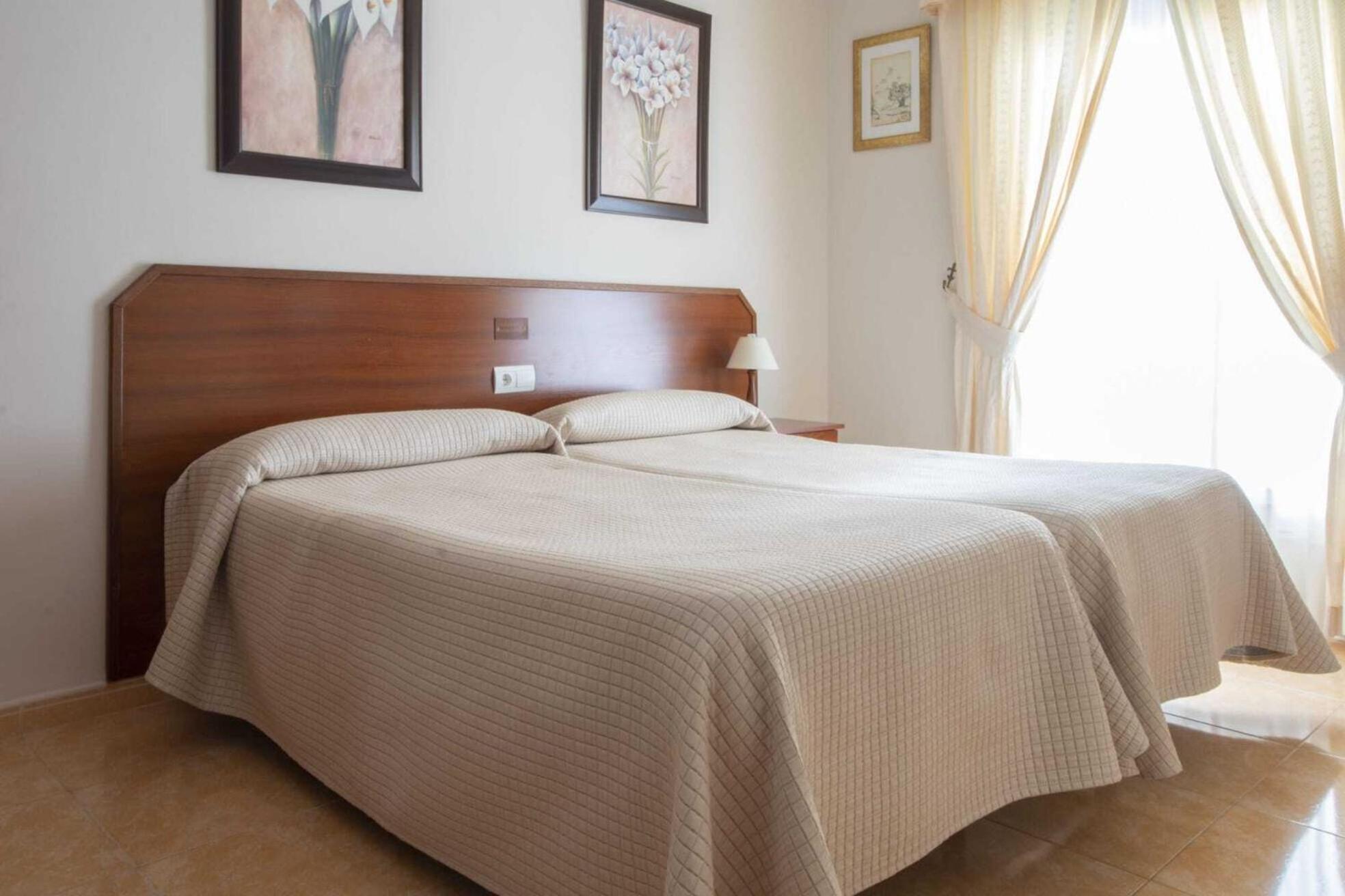 Small Double Room photo 2