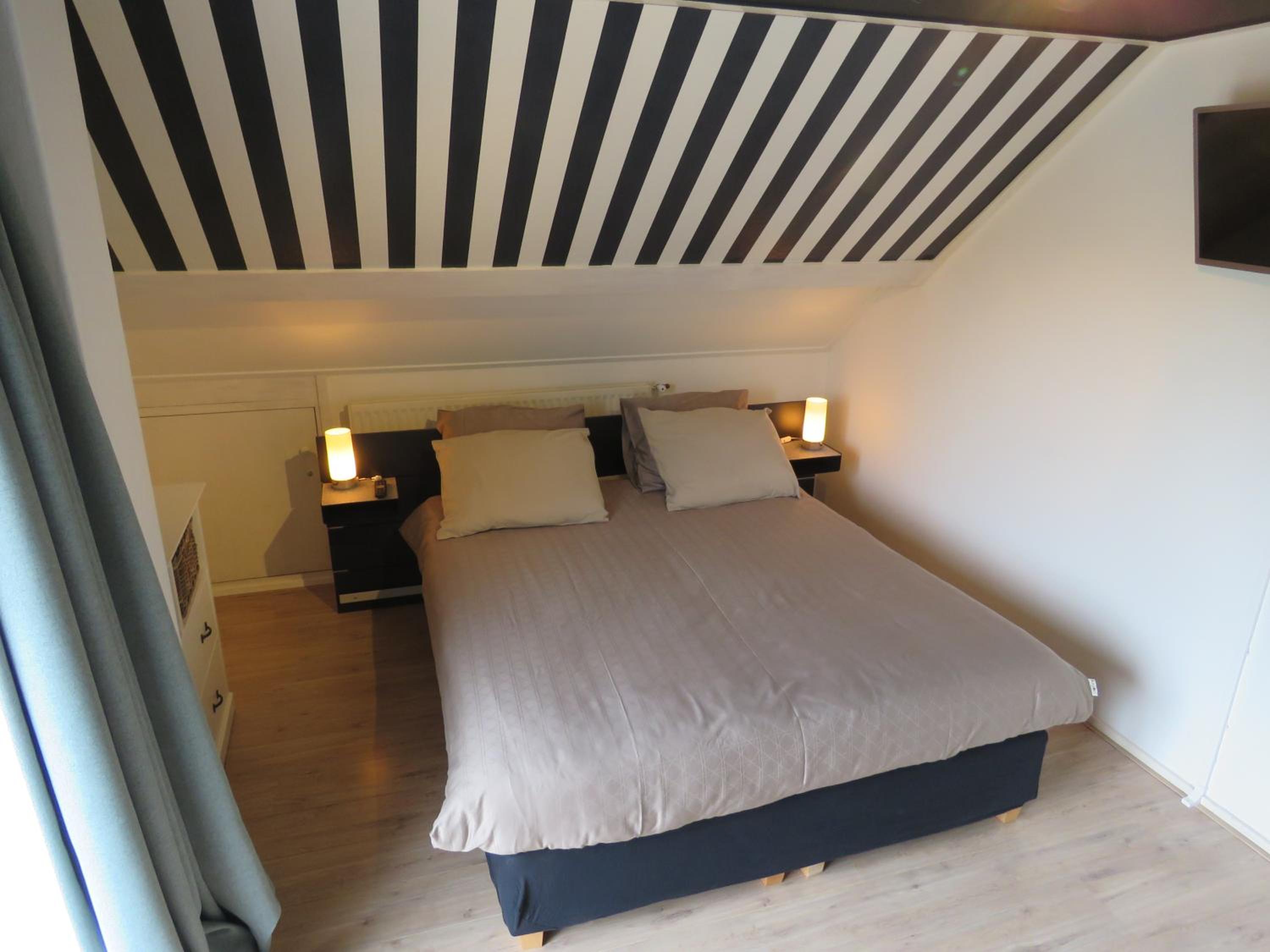 Double Room With Private External Bathroom photo 1