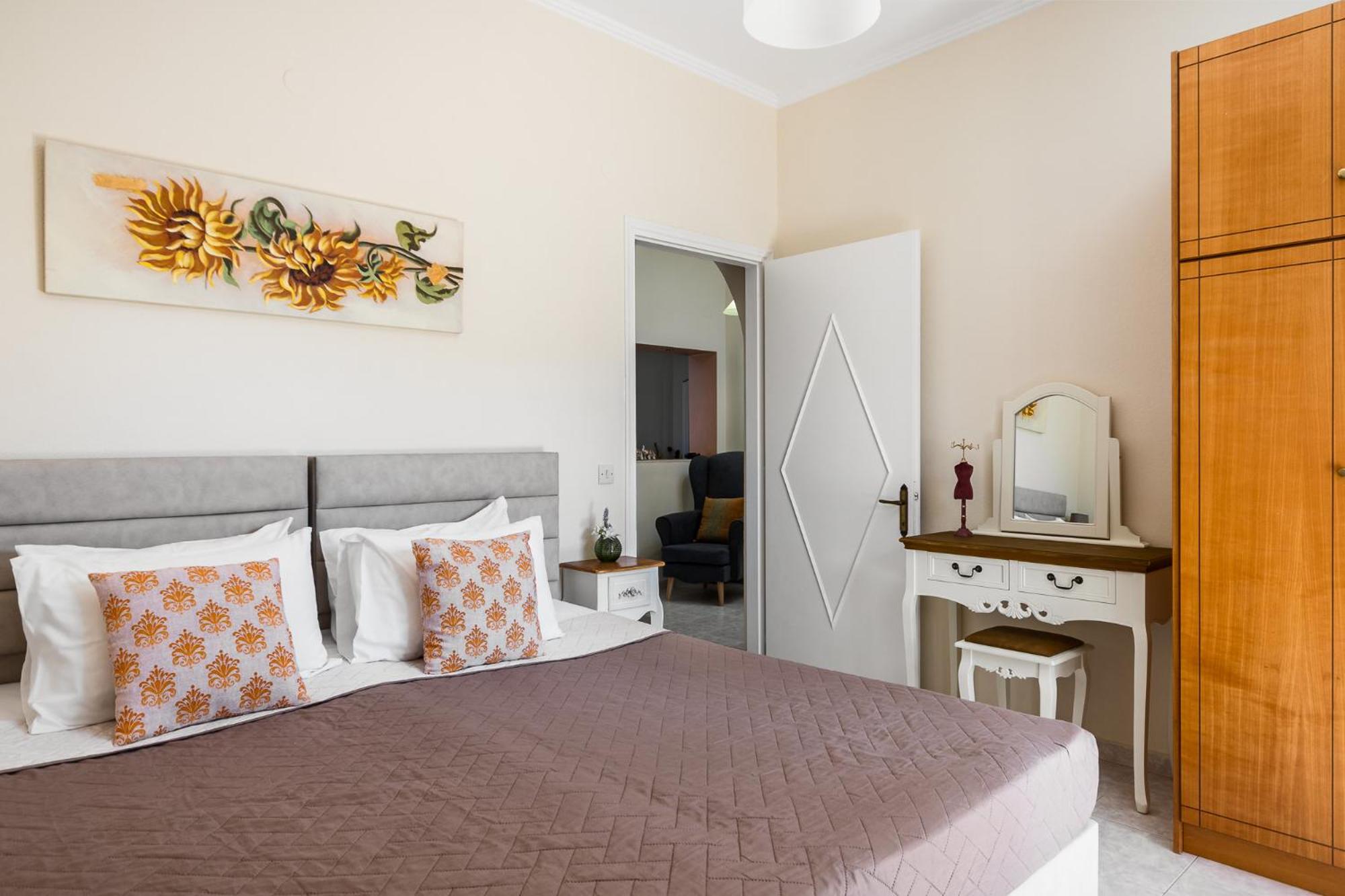 Two-Bedroom House with Sea View photo 1
