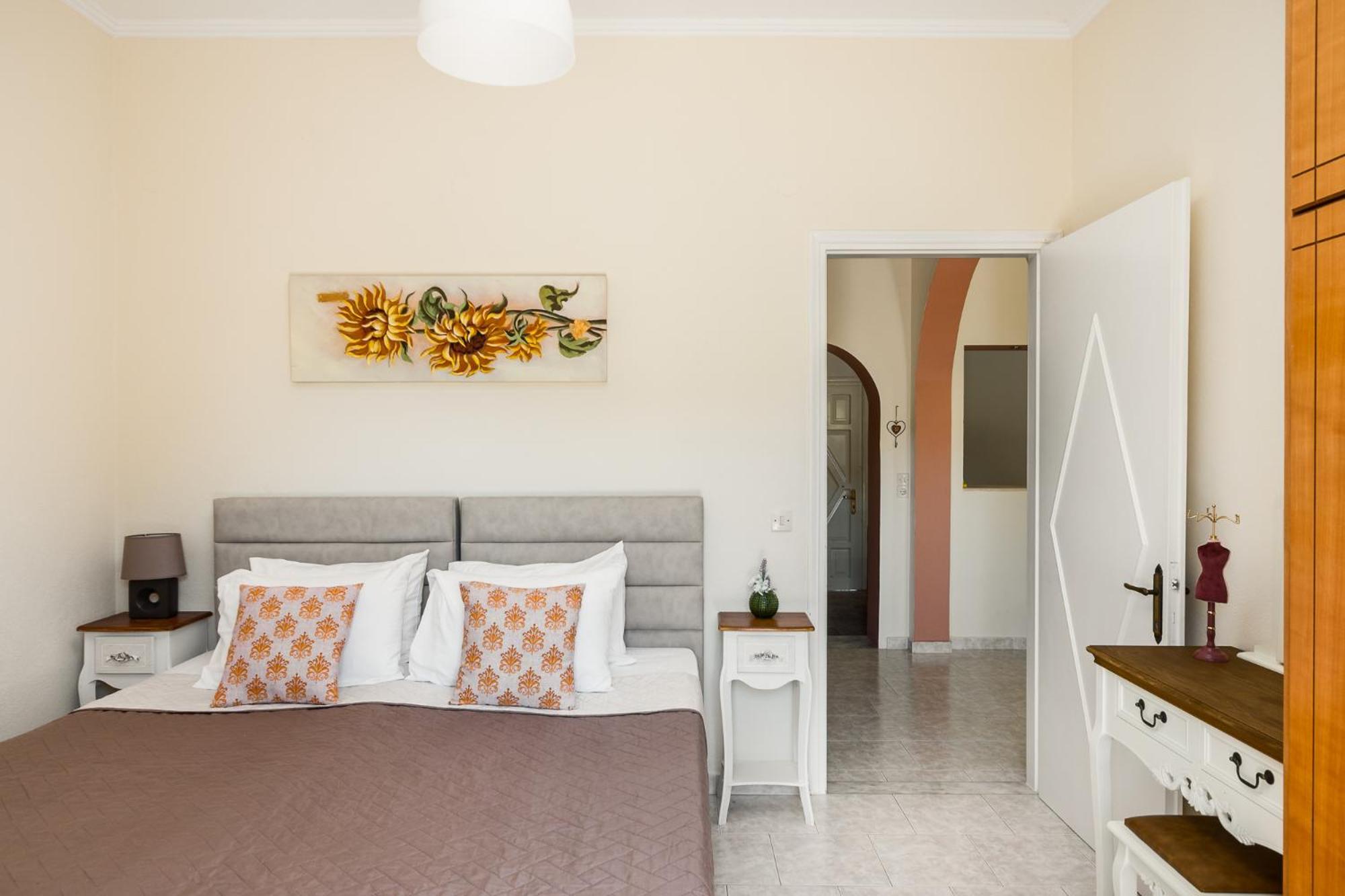 Two-Bedroom House with Sea View photo 2