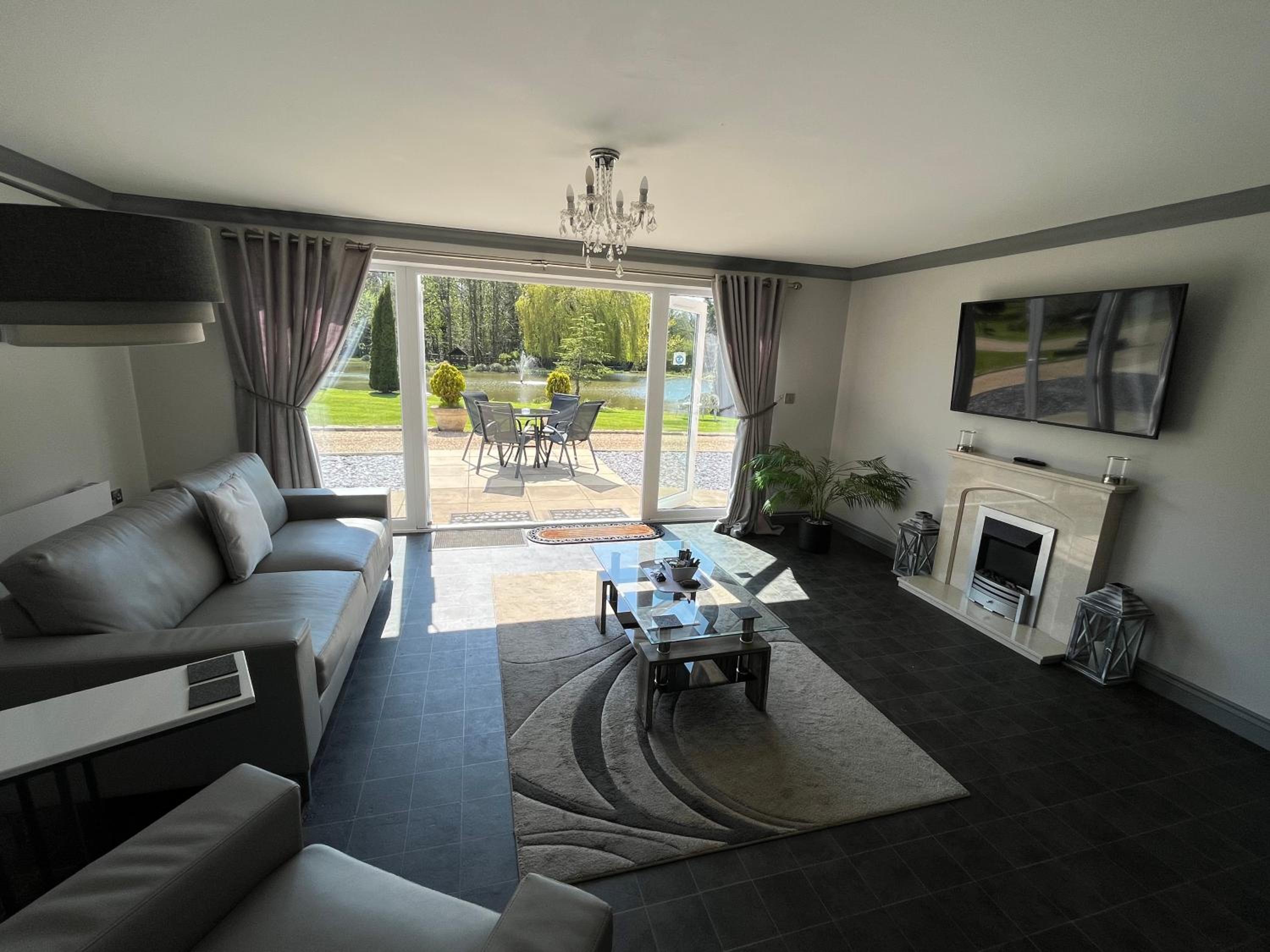 Three-Bedroom House photo 2