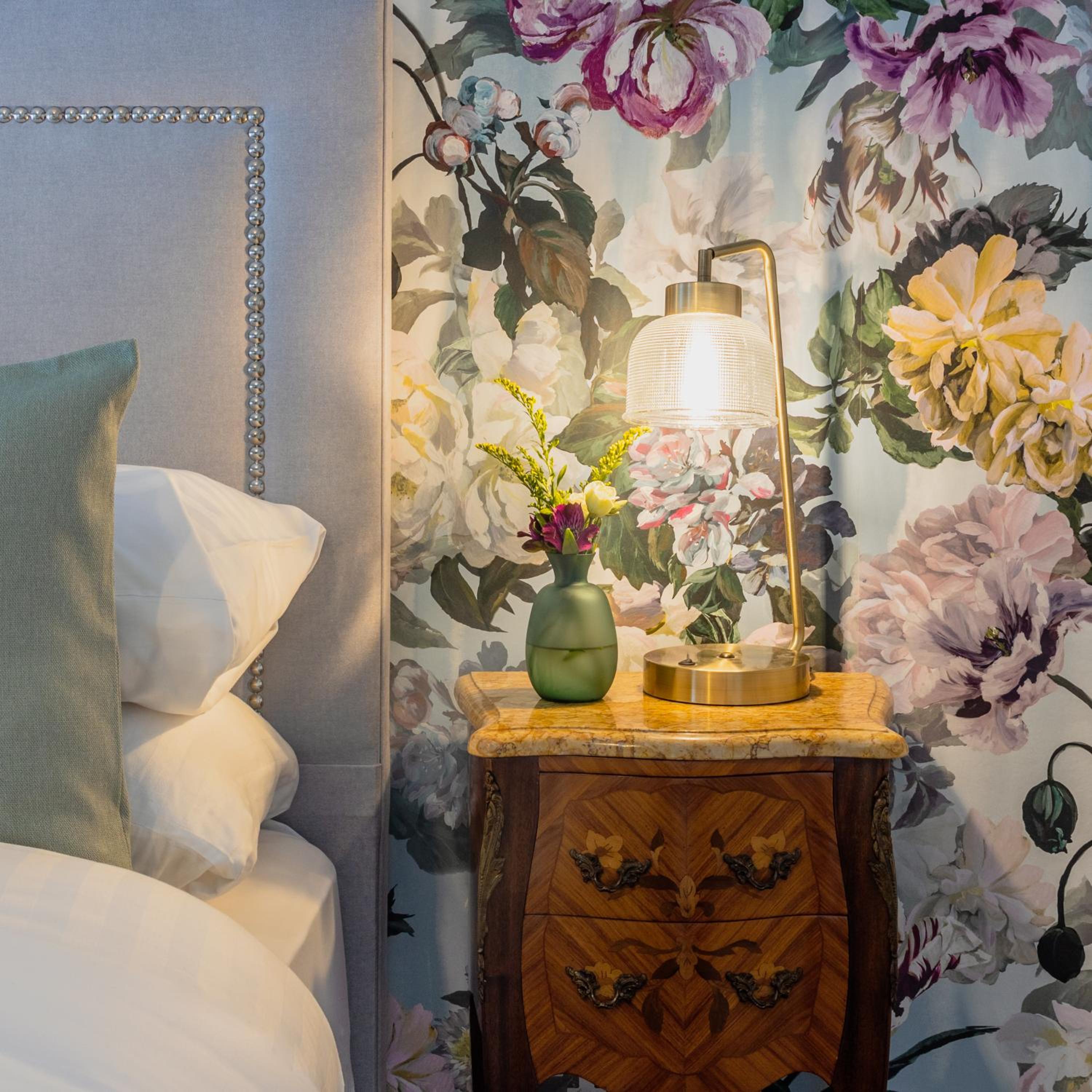 Queen Room photo 3