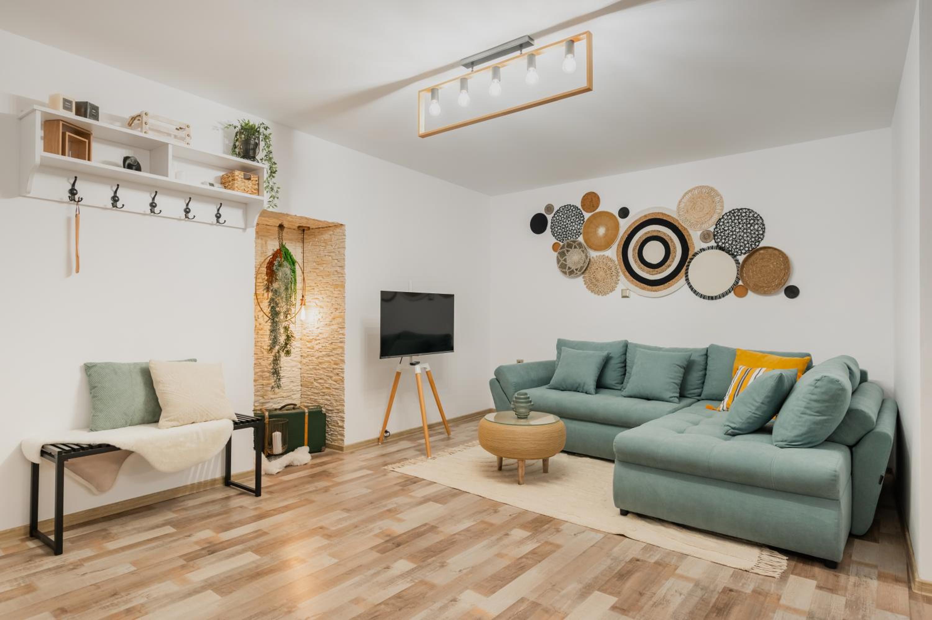 Apartment photo 1
