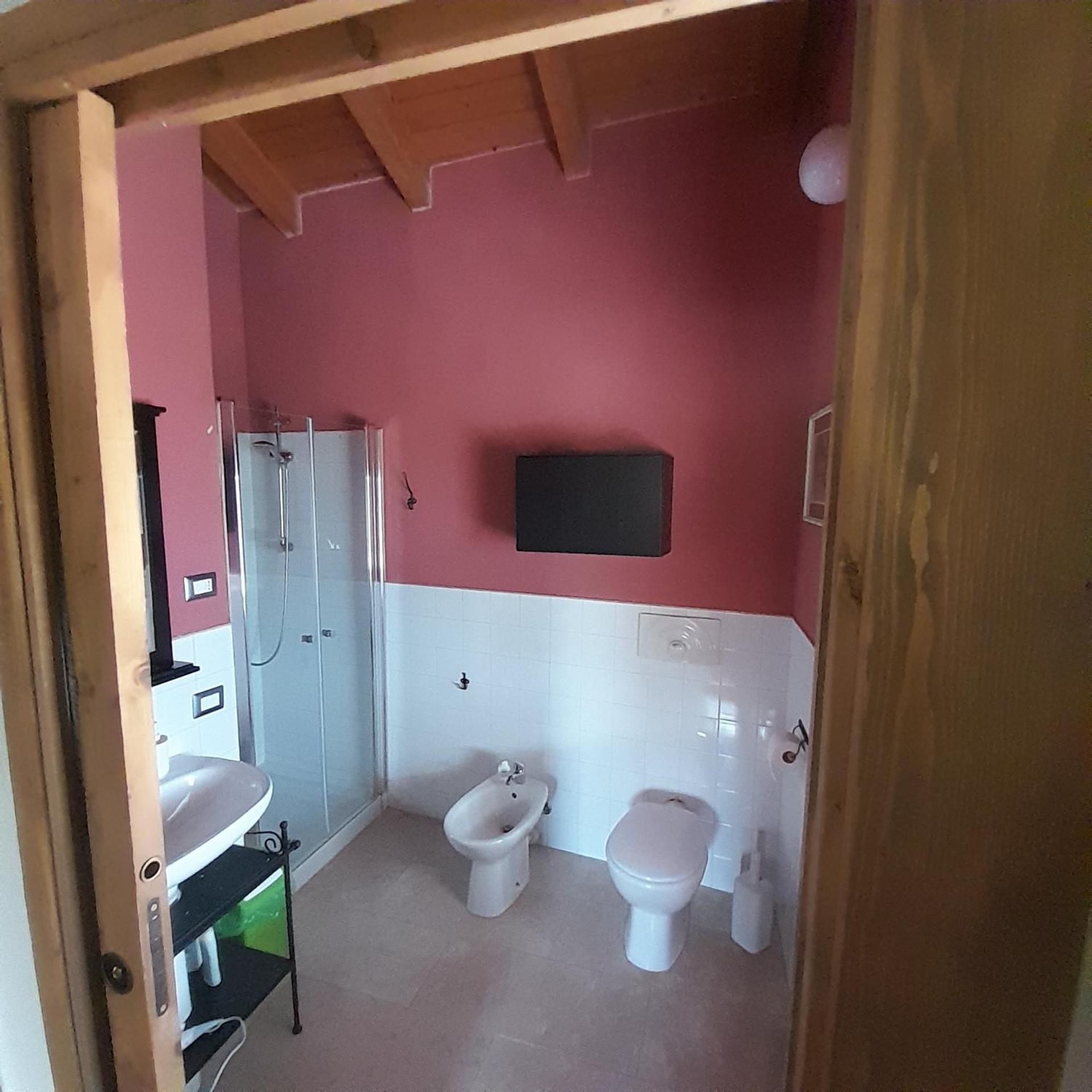 Family Room photo 3