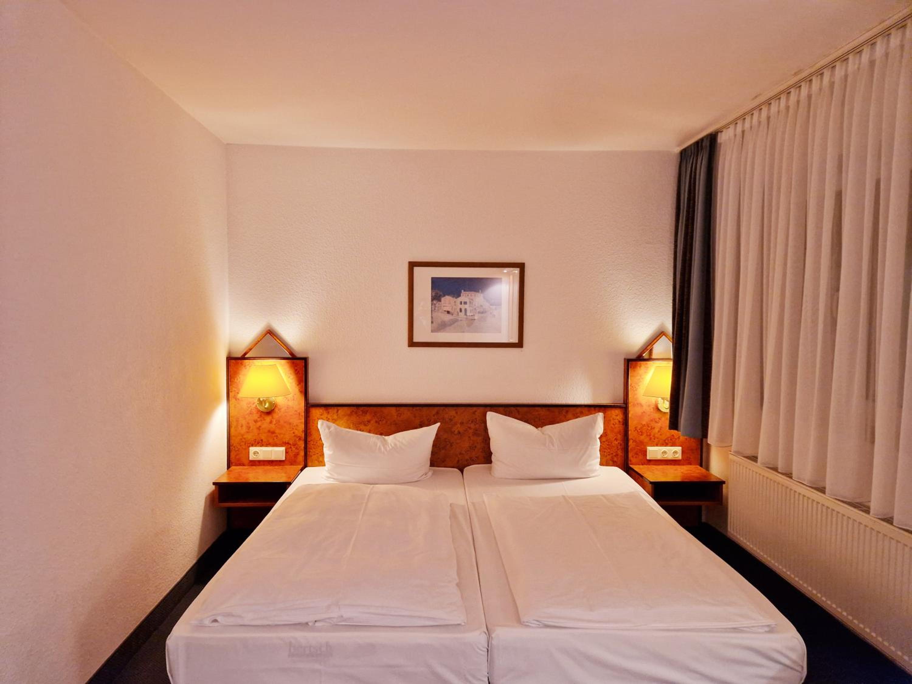Double Room - Photo 3