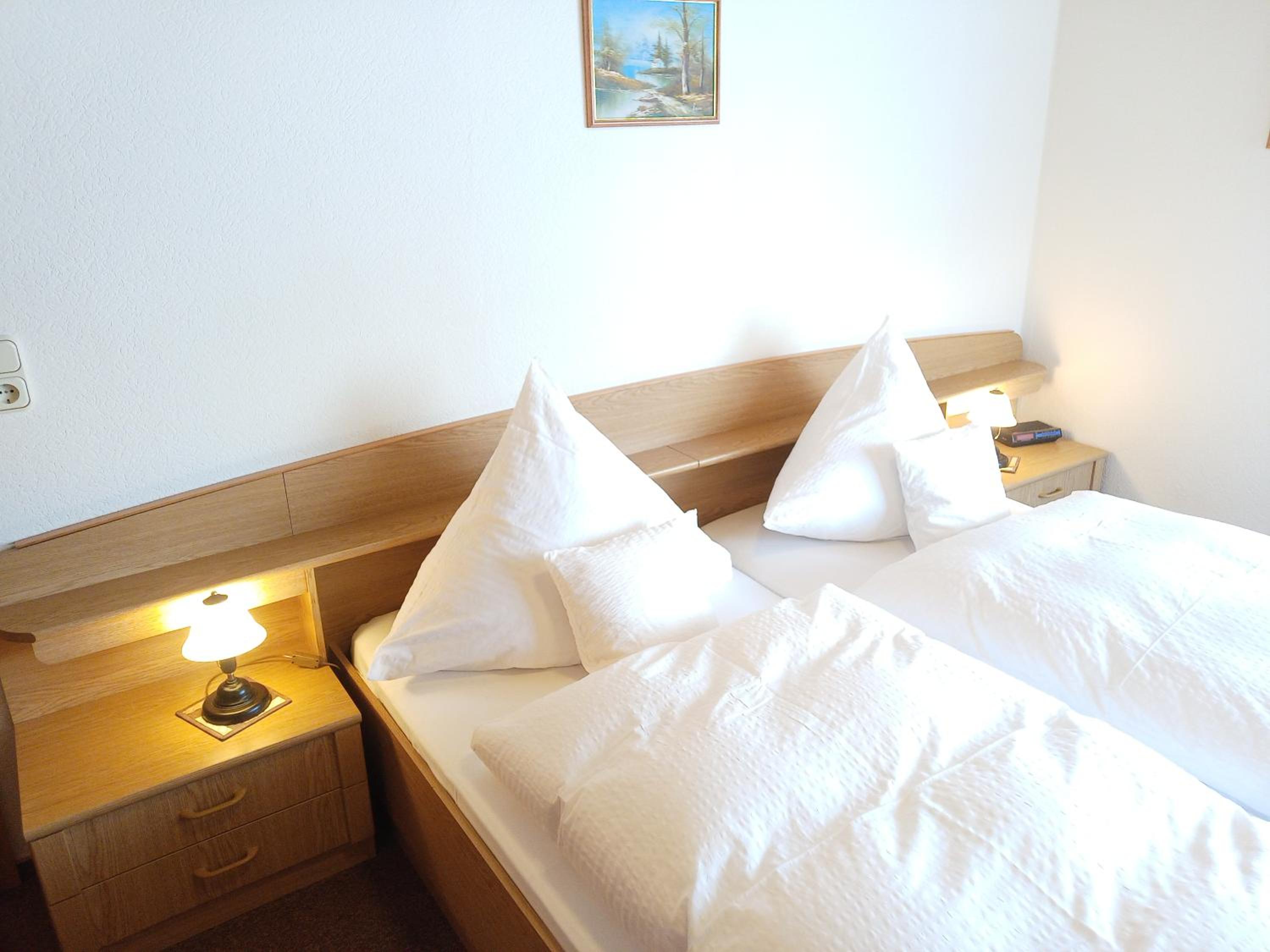 Small Double Room - Photo 4