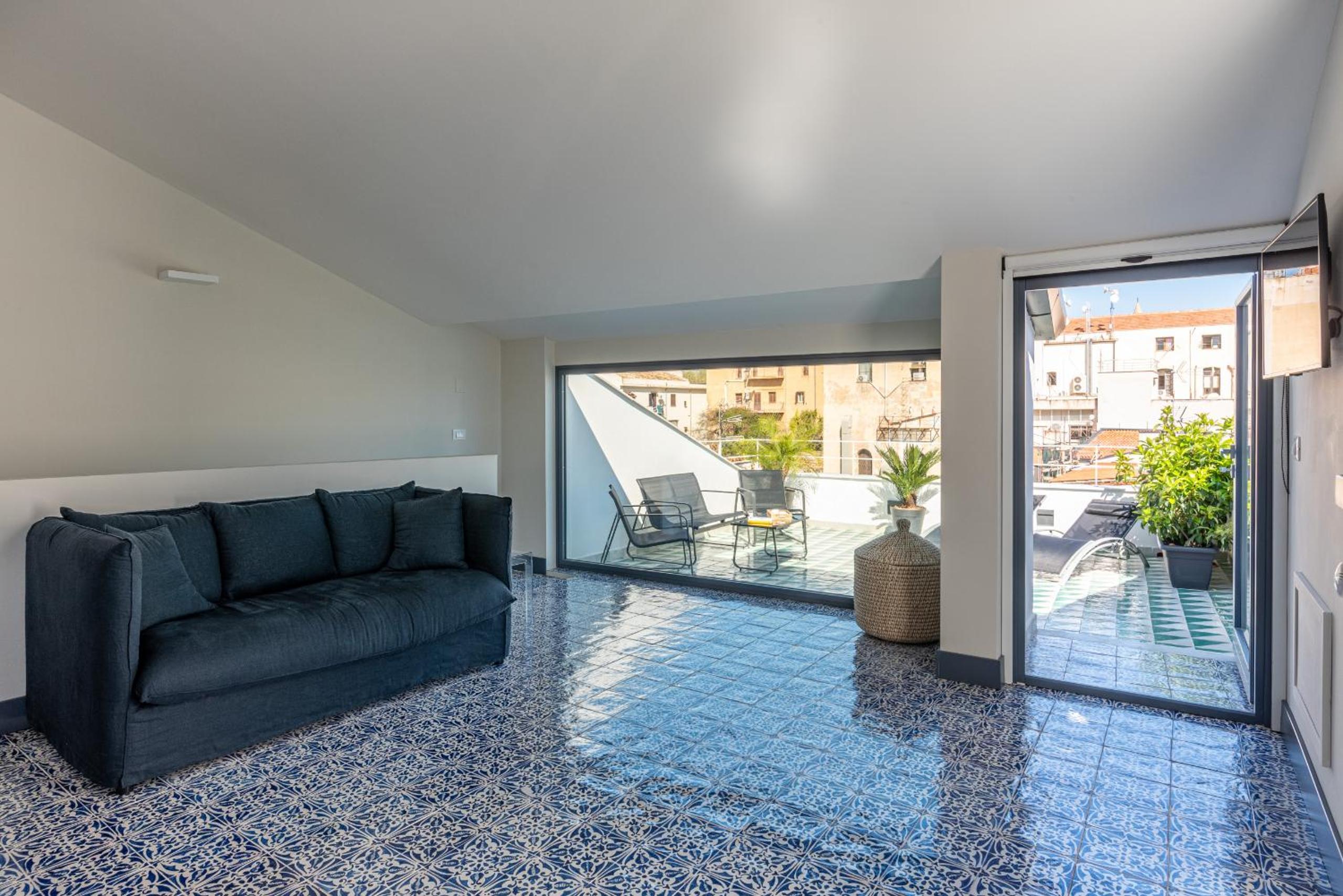 Apartment with Terrace