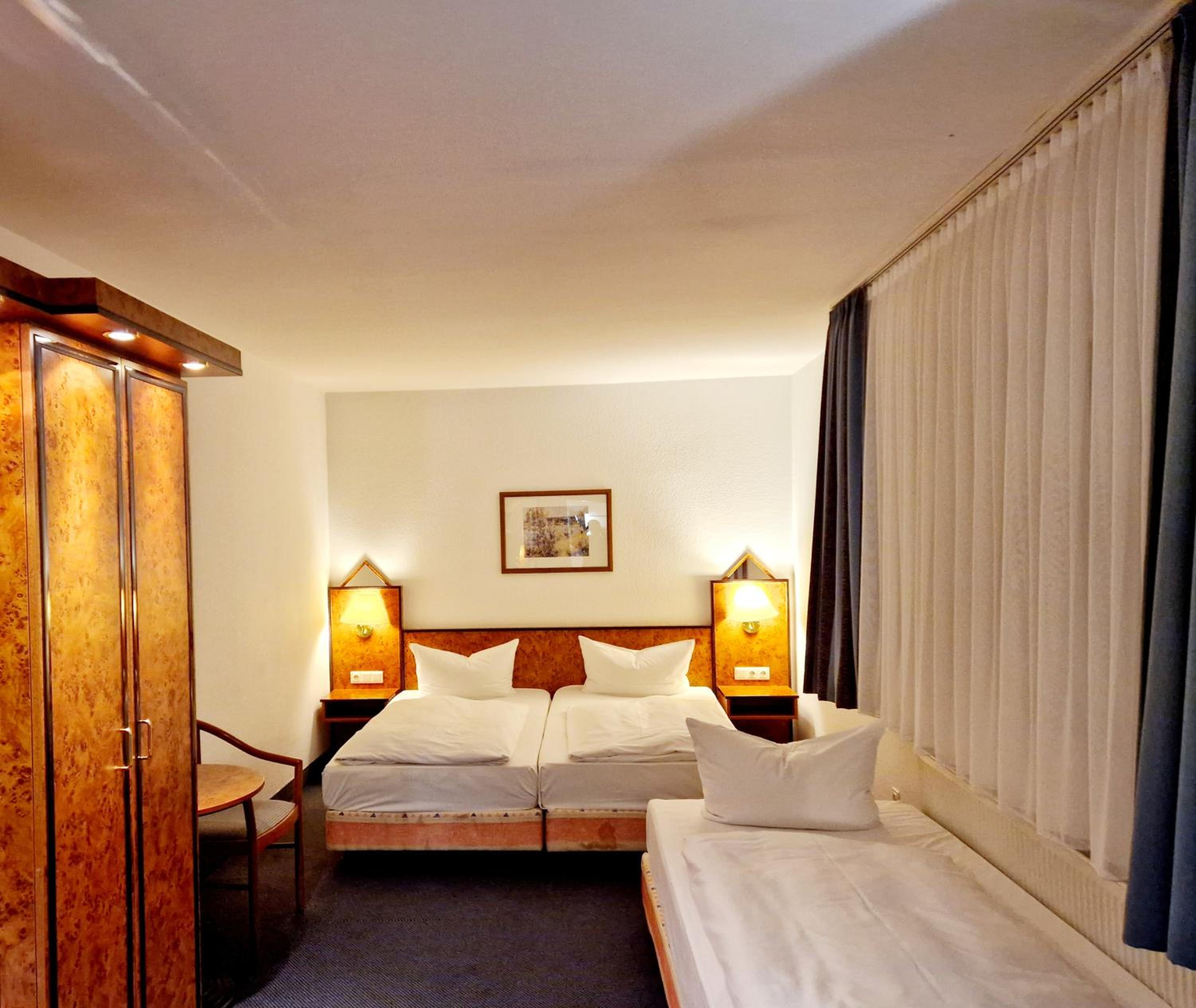 Triple Room - Photo 2