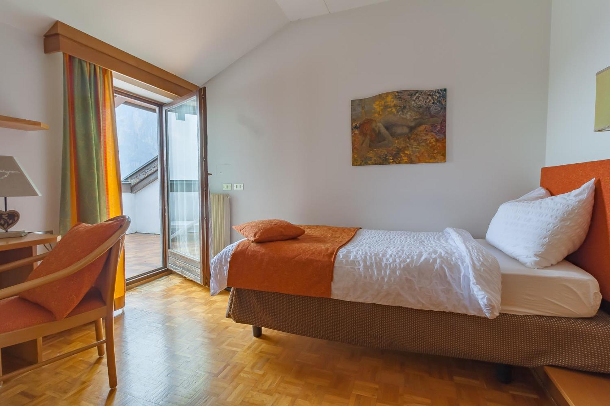 Budget Single Room photo 1
