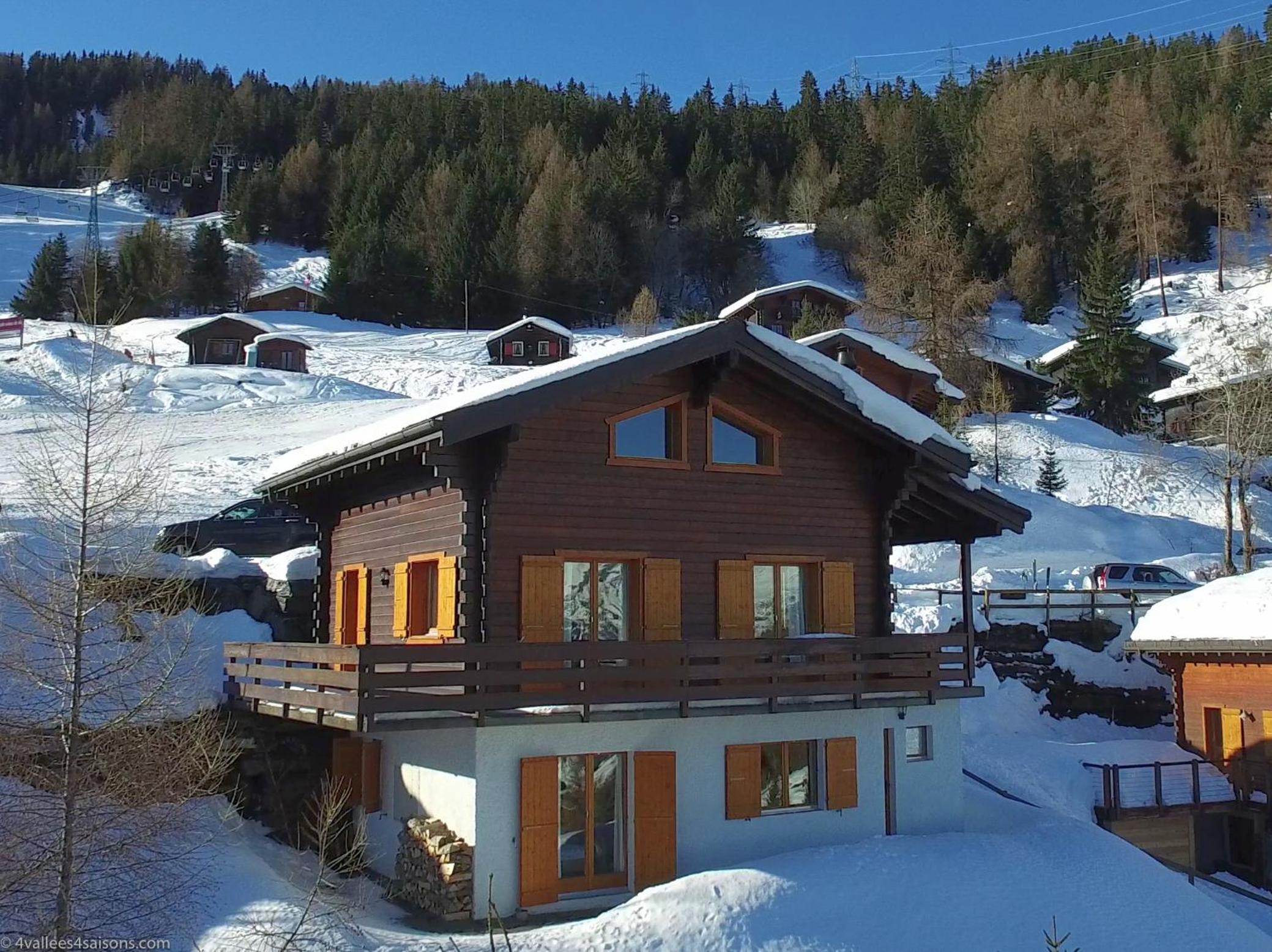 Chalet photo 2