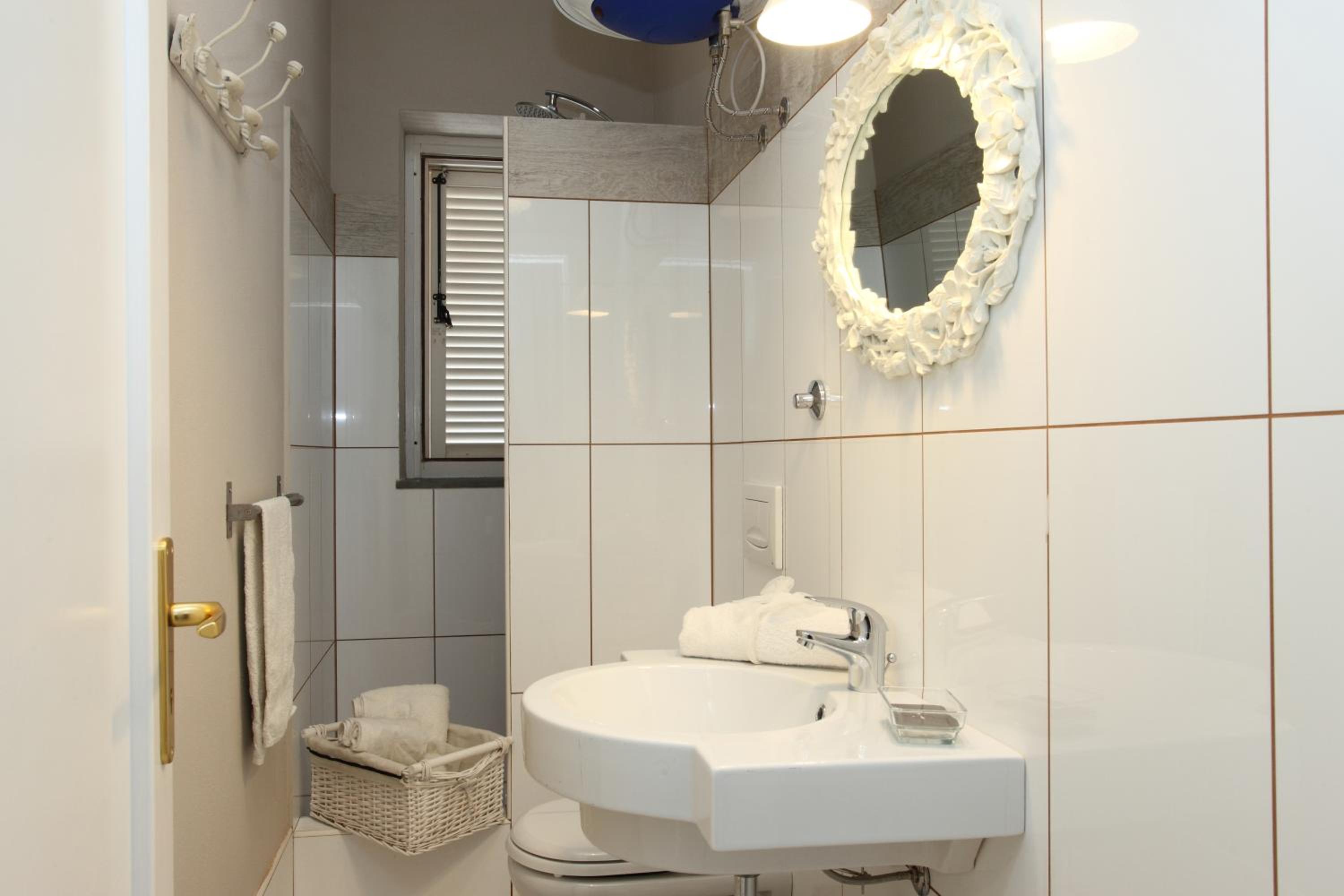 Apartment with Sea View photo 2