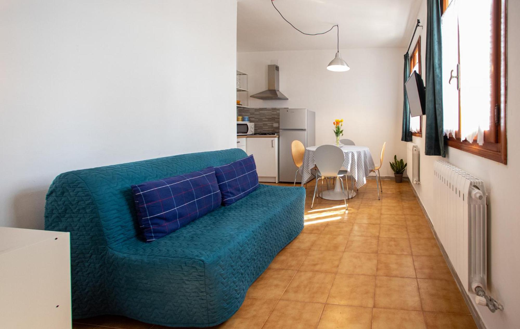 Apartment photo 1