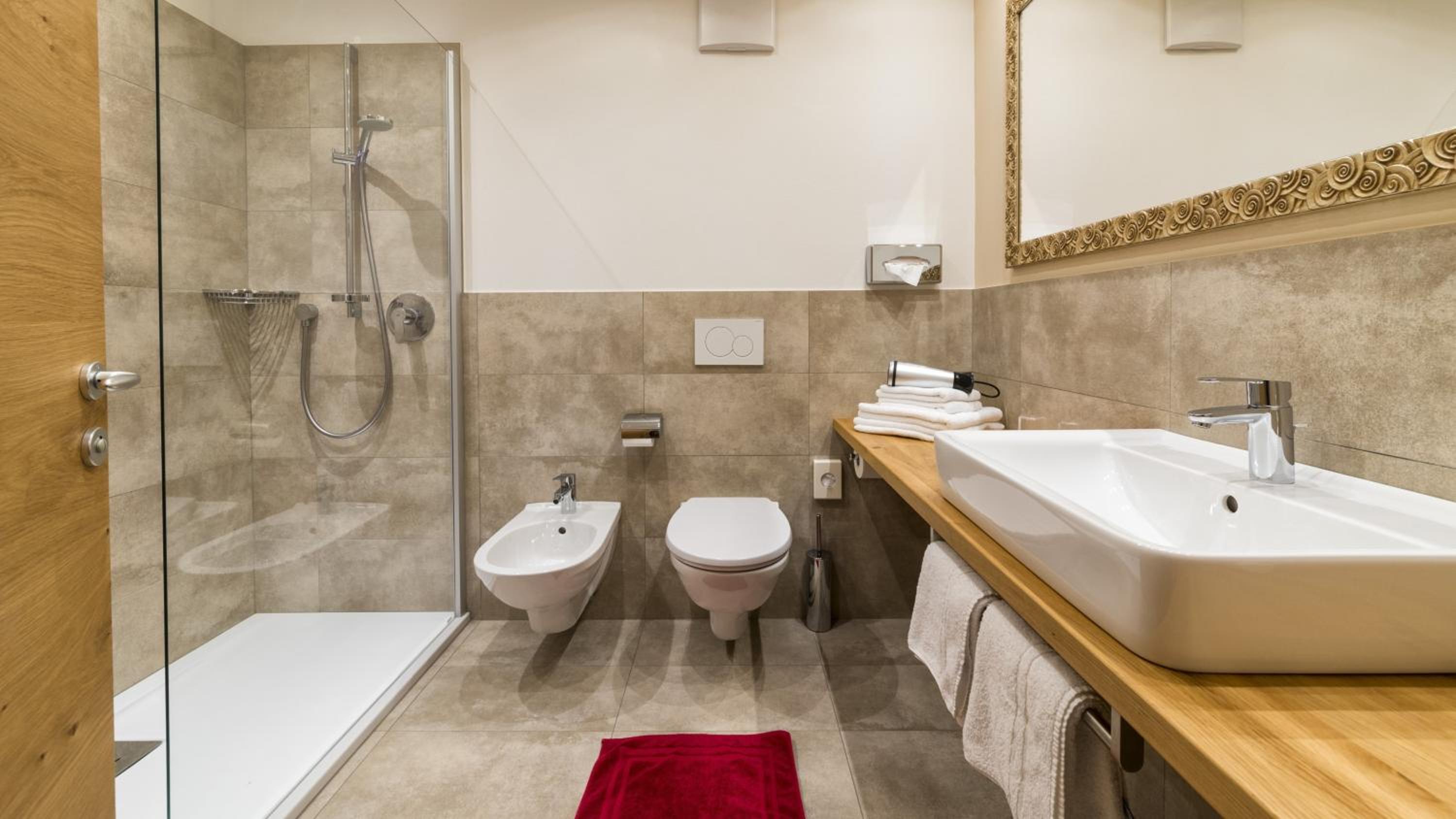 Junior Suite with Balcony photo 3