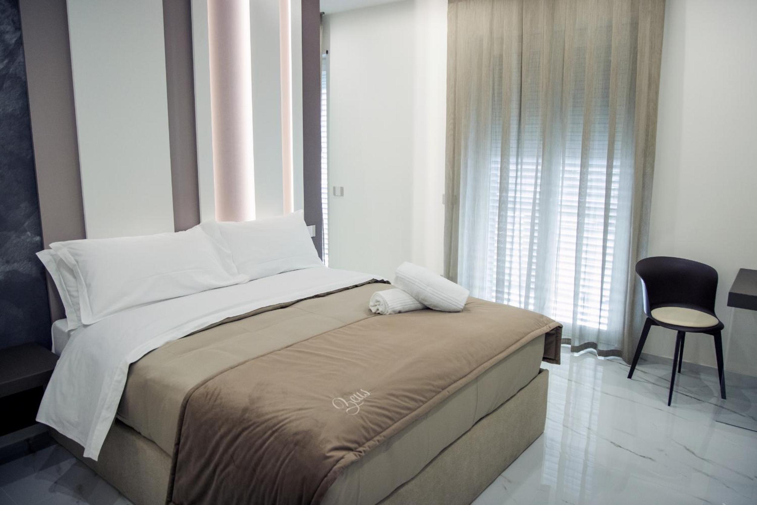 Deluxe Quadruple Room - Photo 7