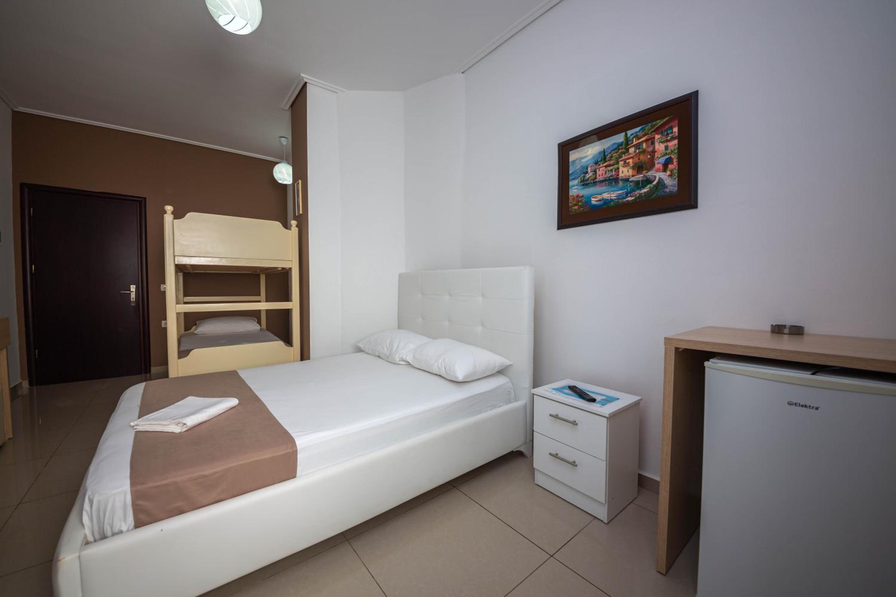 Quadruple Room With Balcony photo 2