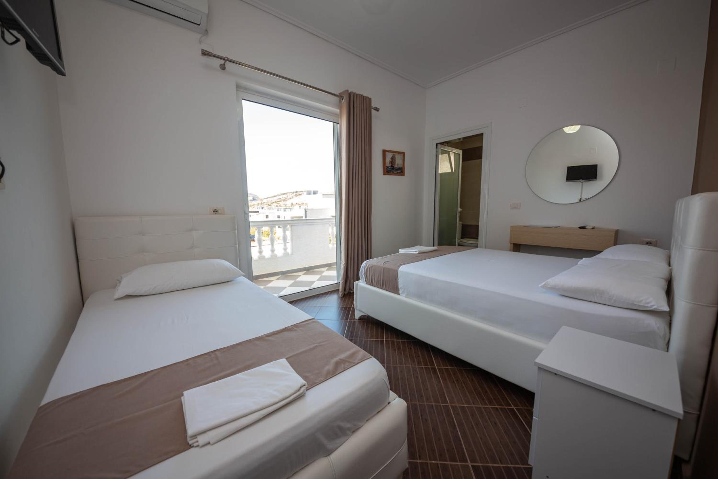 Triple Room With Balcony photo 1