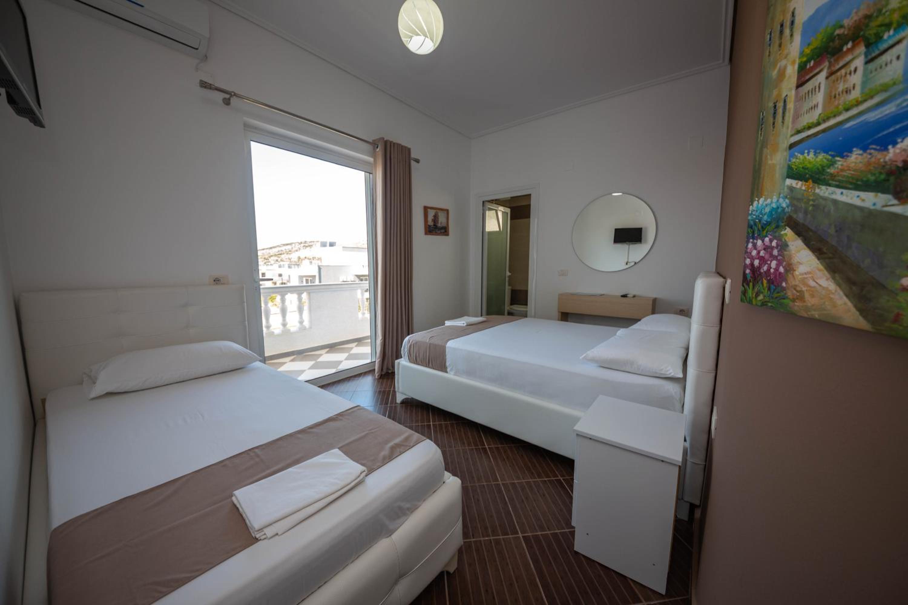 Triple Room With Balcony photo 2