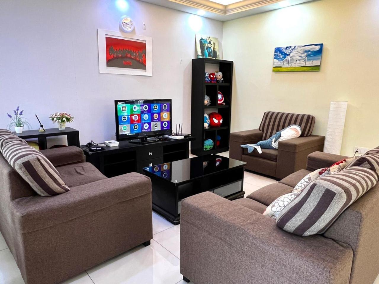 Four-Bedroom House photo 1
