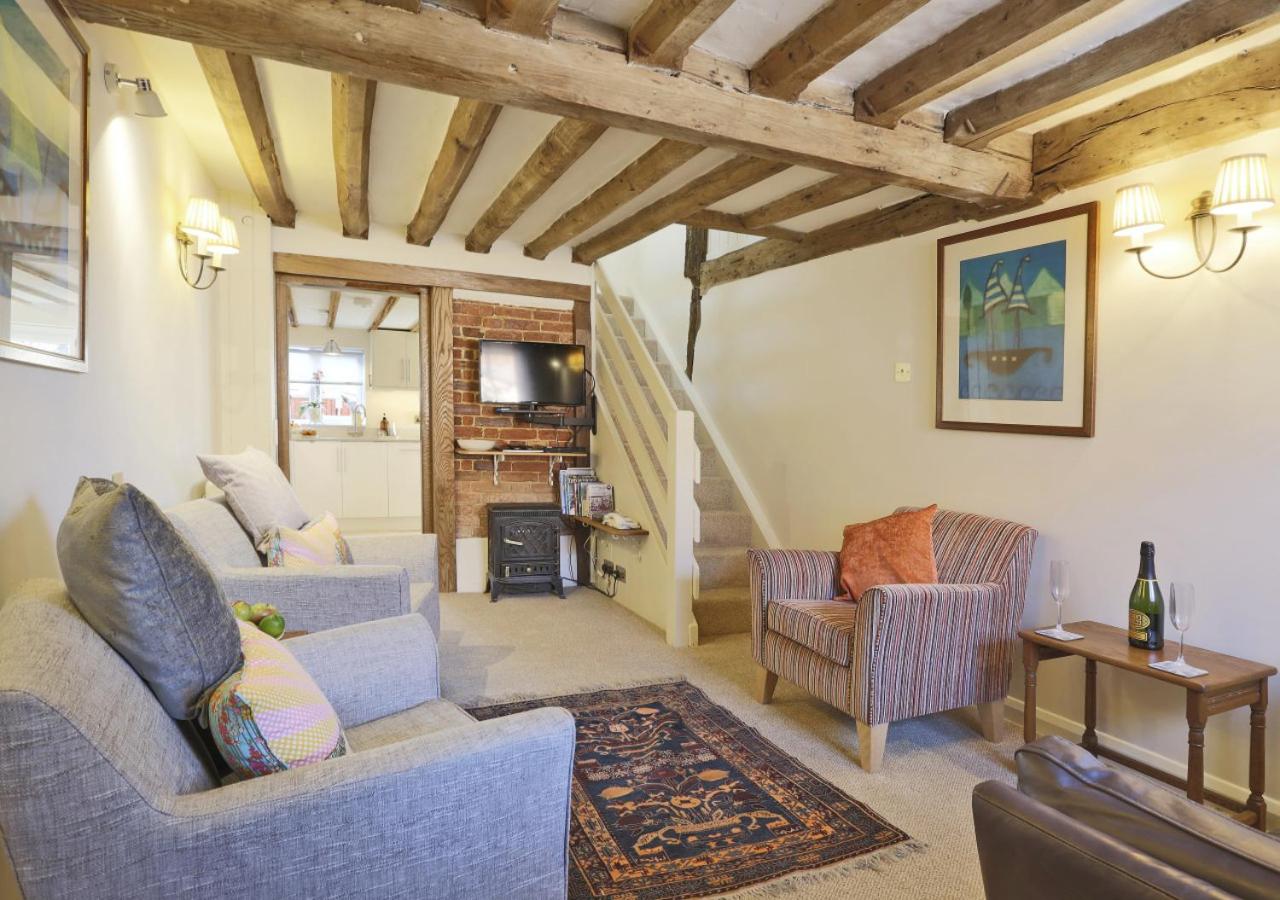 Two-Bedroom House photo 1
