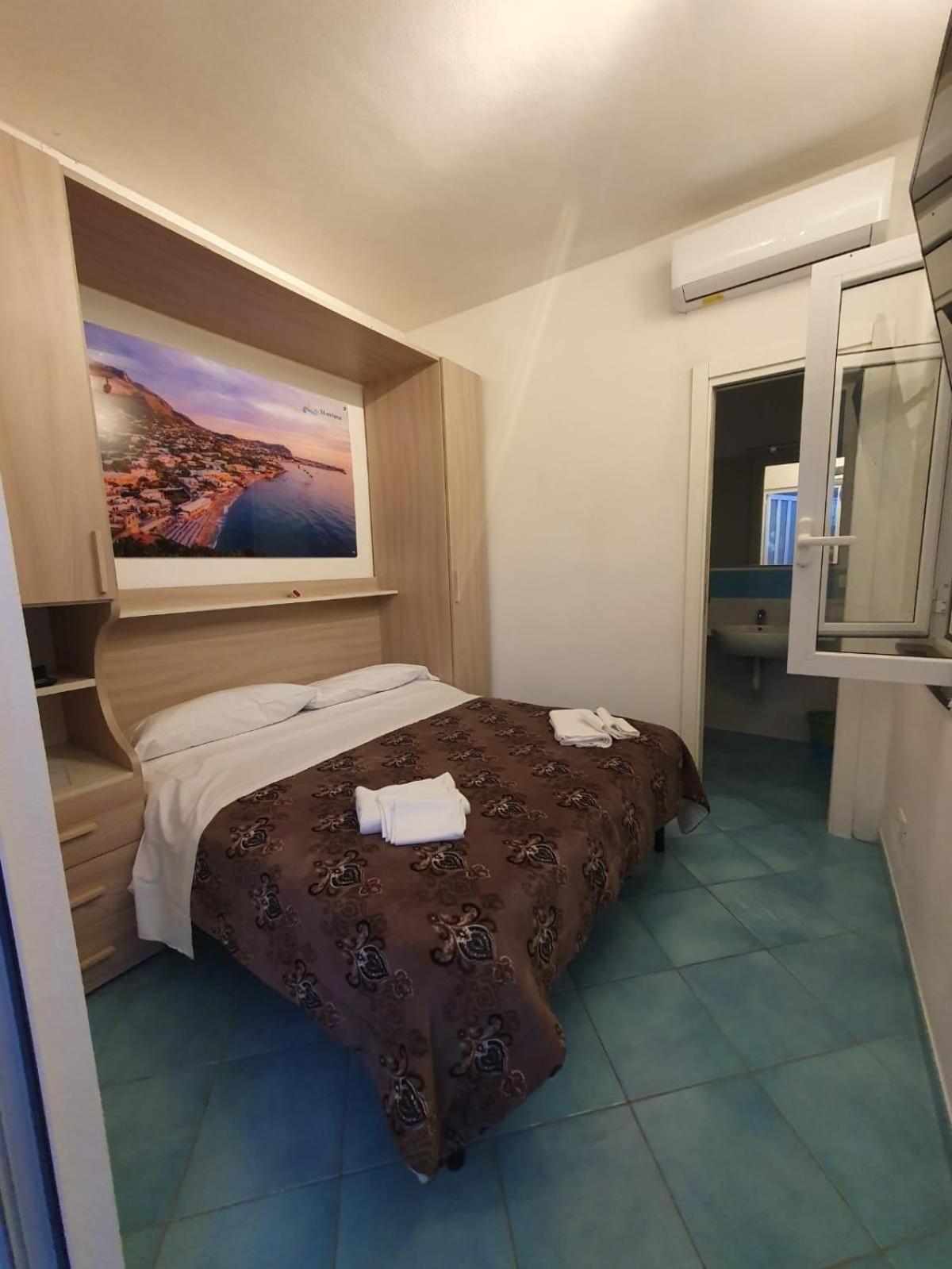 Small Double or Twin Room