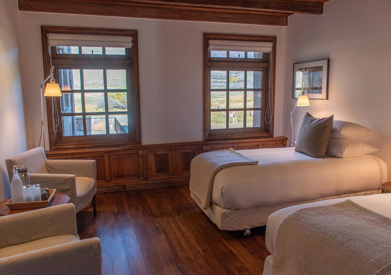 Standard Double or Twin Room photo 2