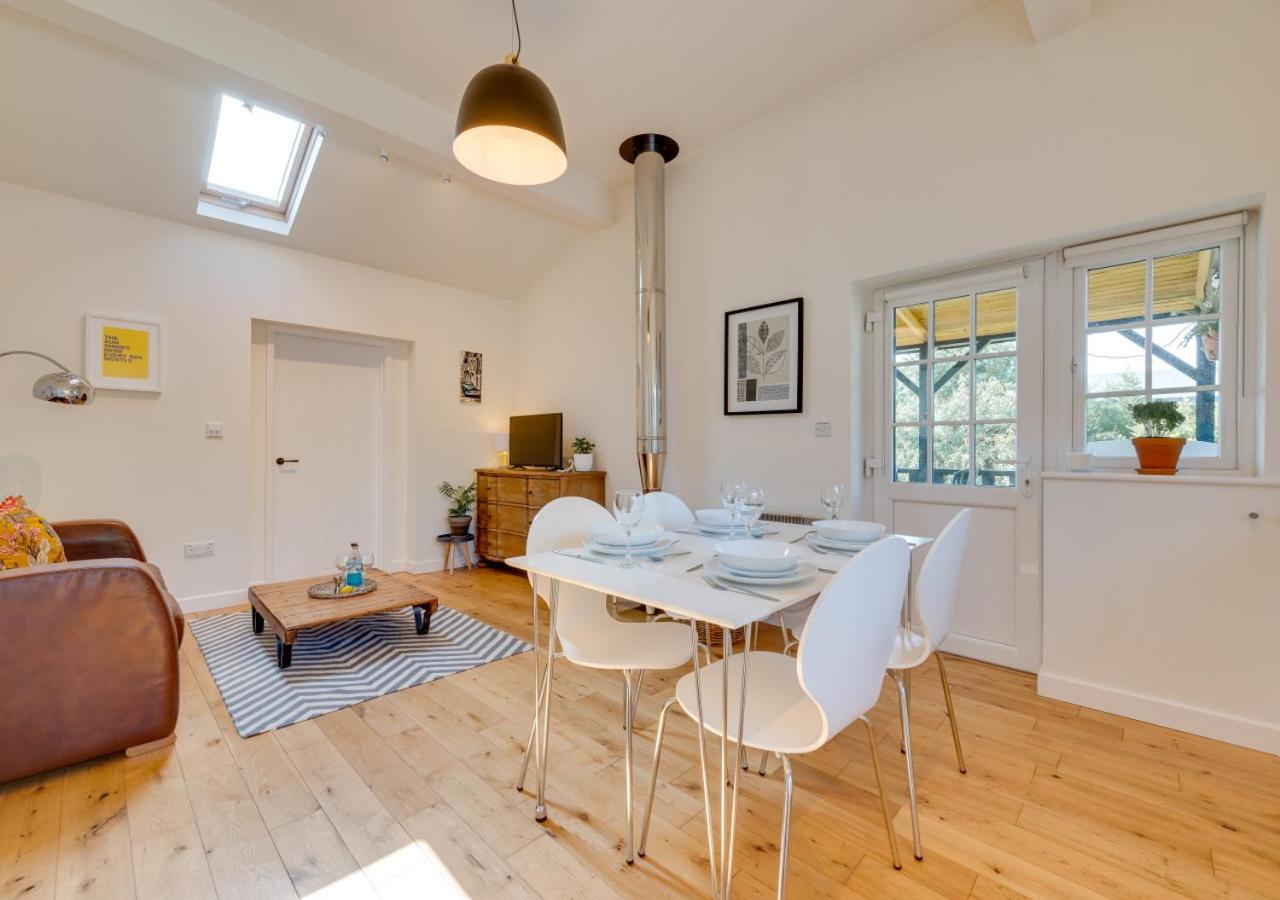 One-Bedroom House photo 2