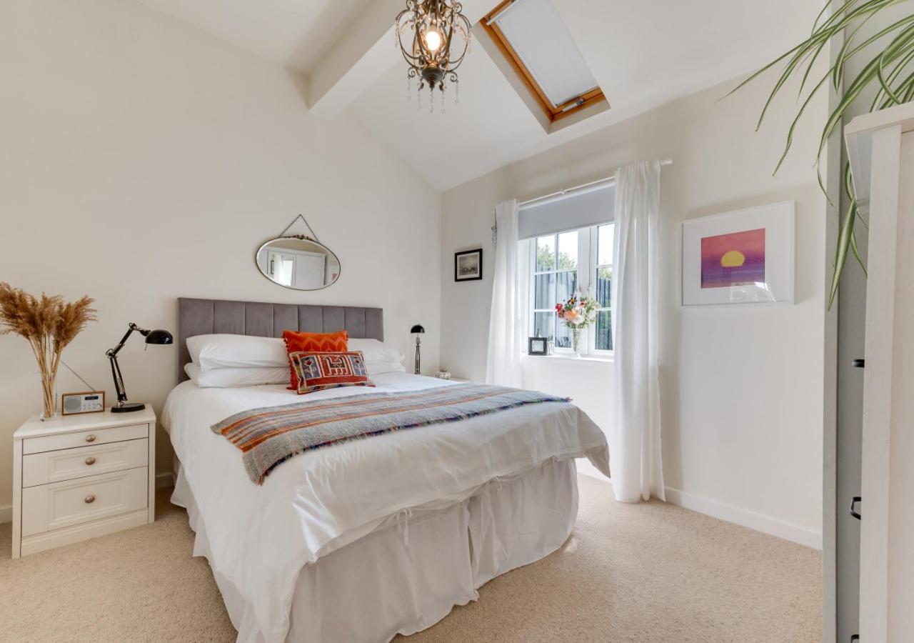 One-Bedroom House photo 3