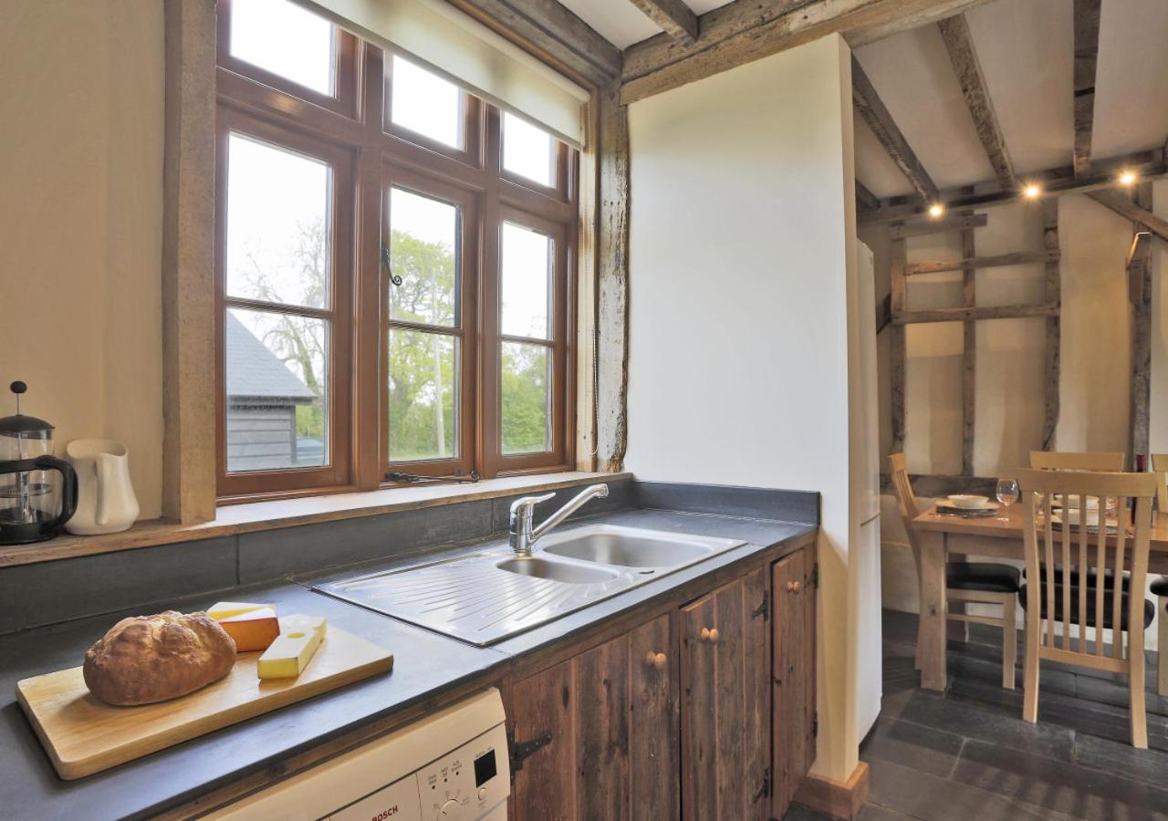 Two-Bedroom House photo 2