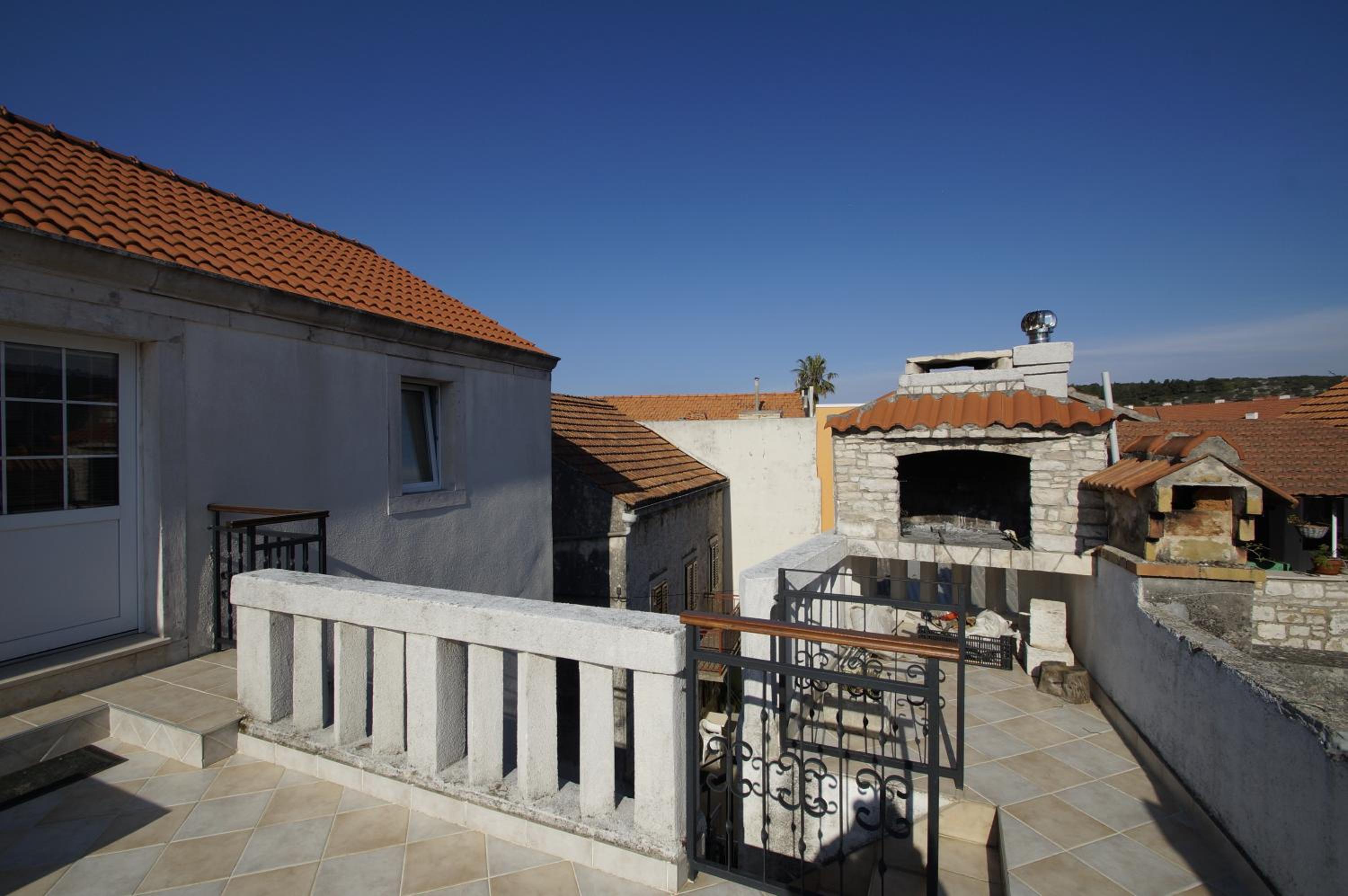 Two-Bedroom Apartment with Terrace photo 3