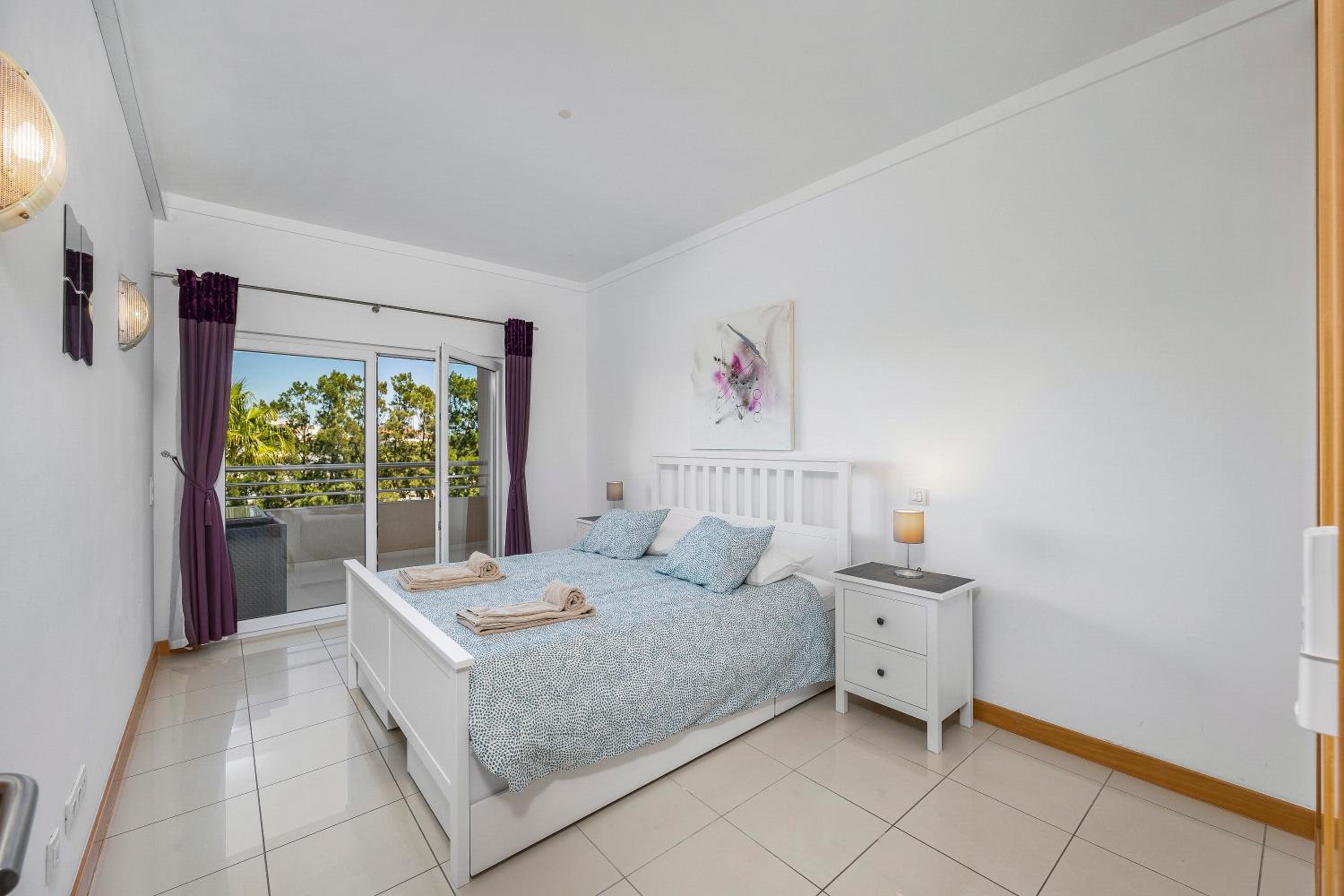 One-Bedroom Apartment with Balcony and City View